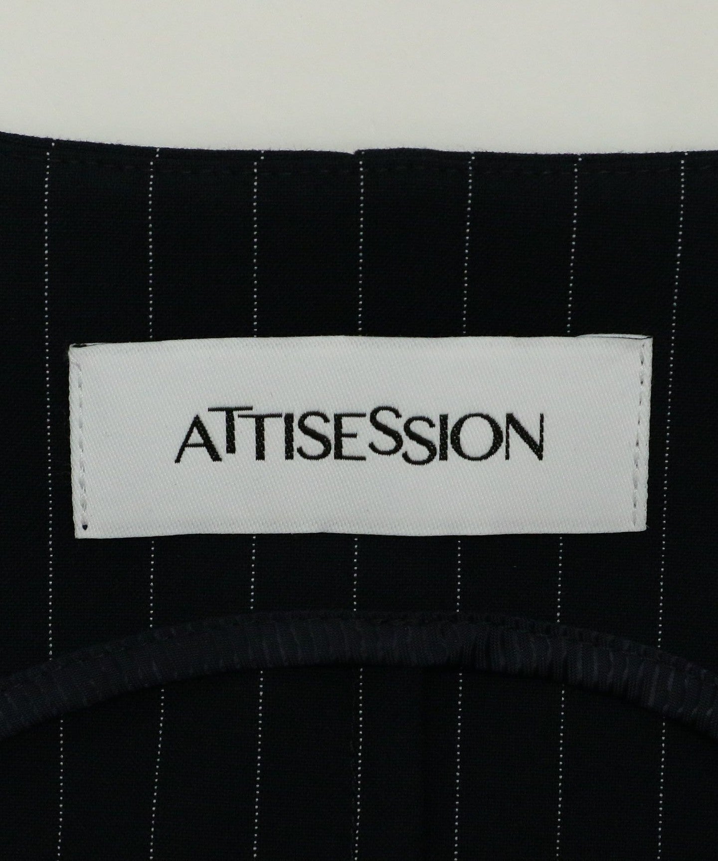 56211990003-d12.jpg