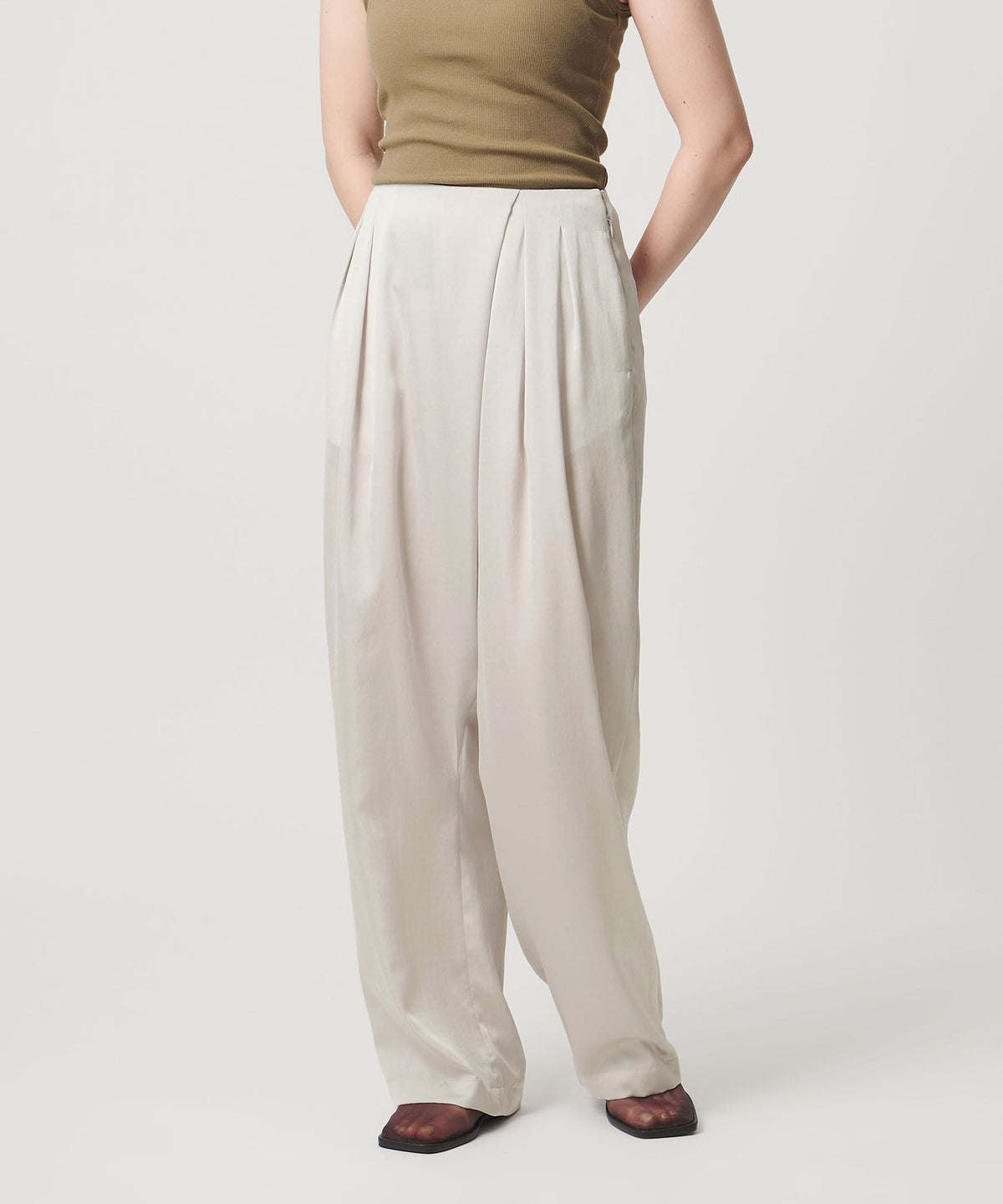 <MARW UNITED ARROWS> Satin Wrap Pants NATURAL