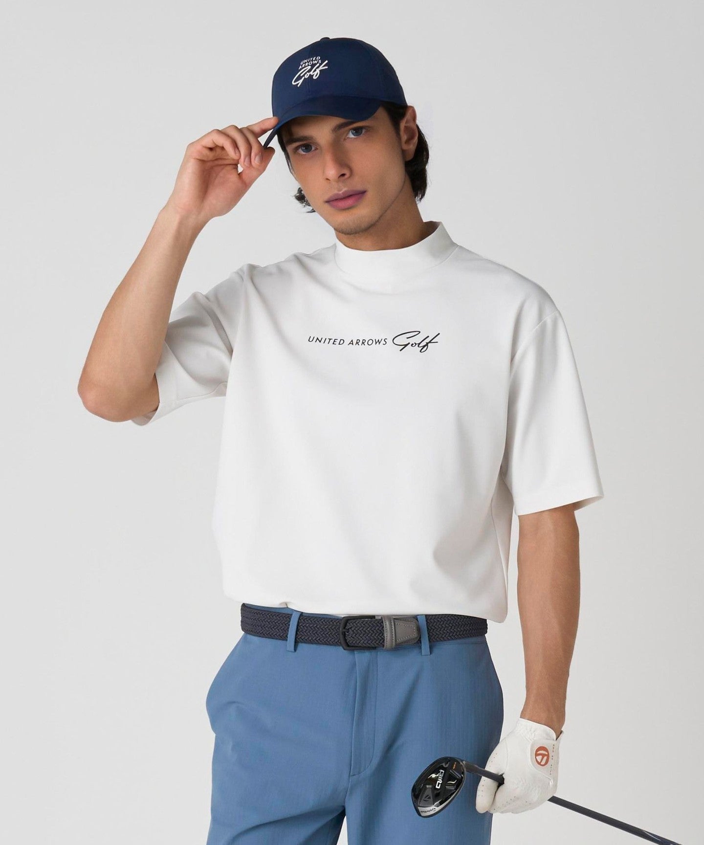 60176990042-01.jpg