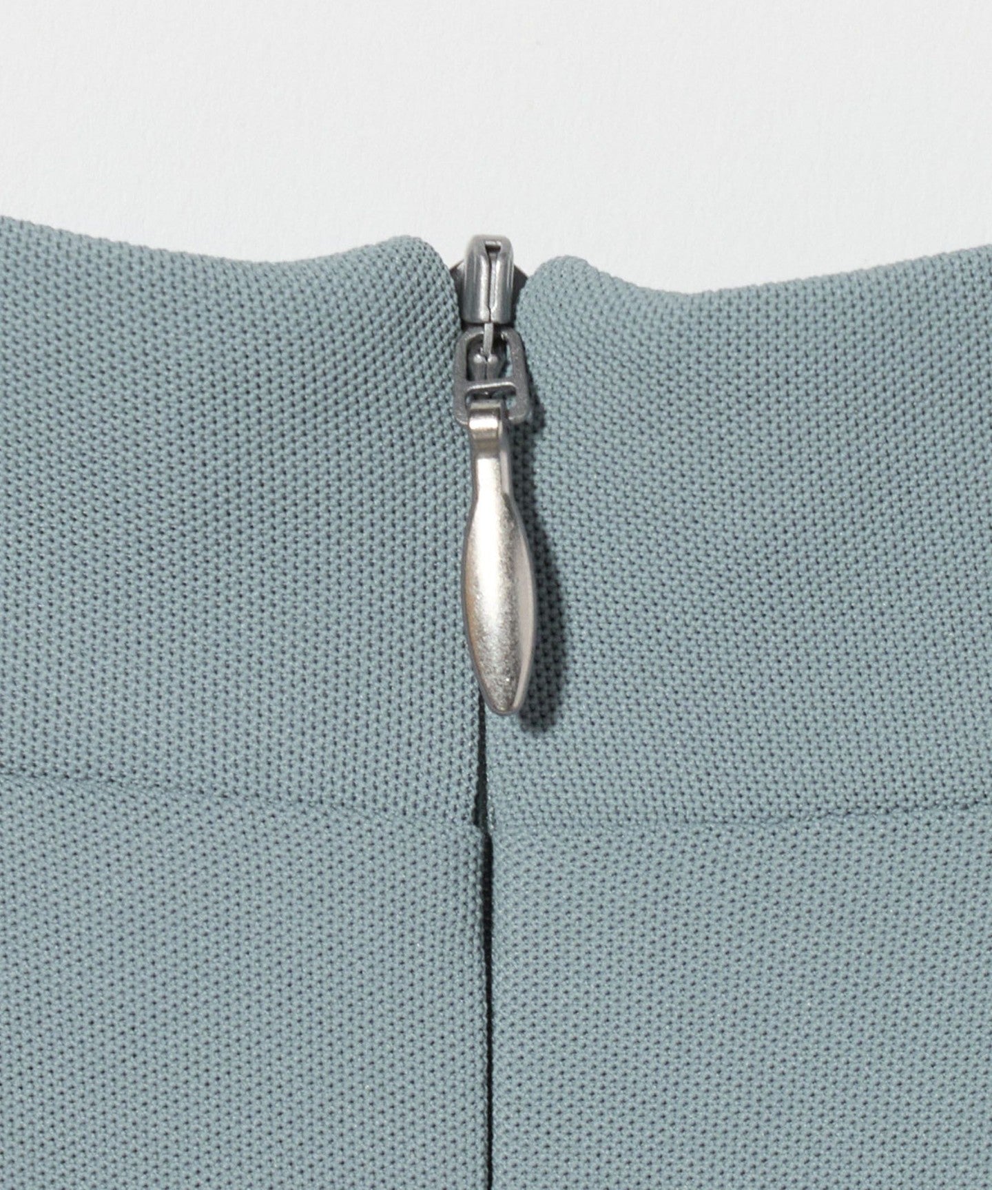 60176990103-d16.jpg