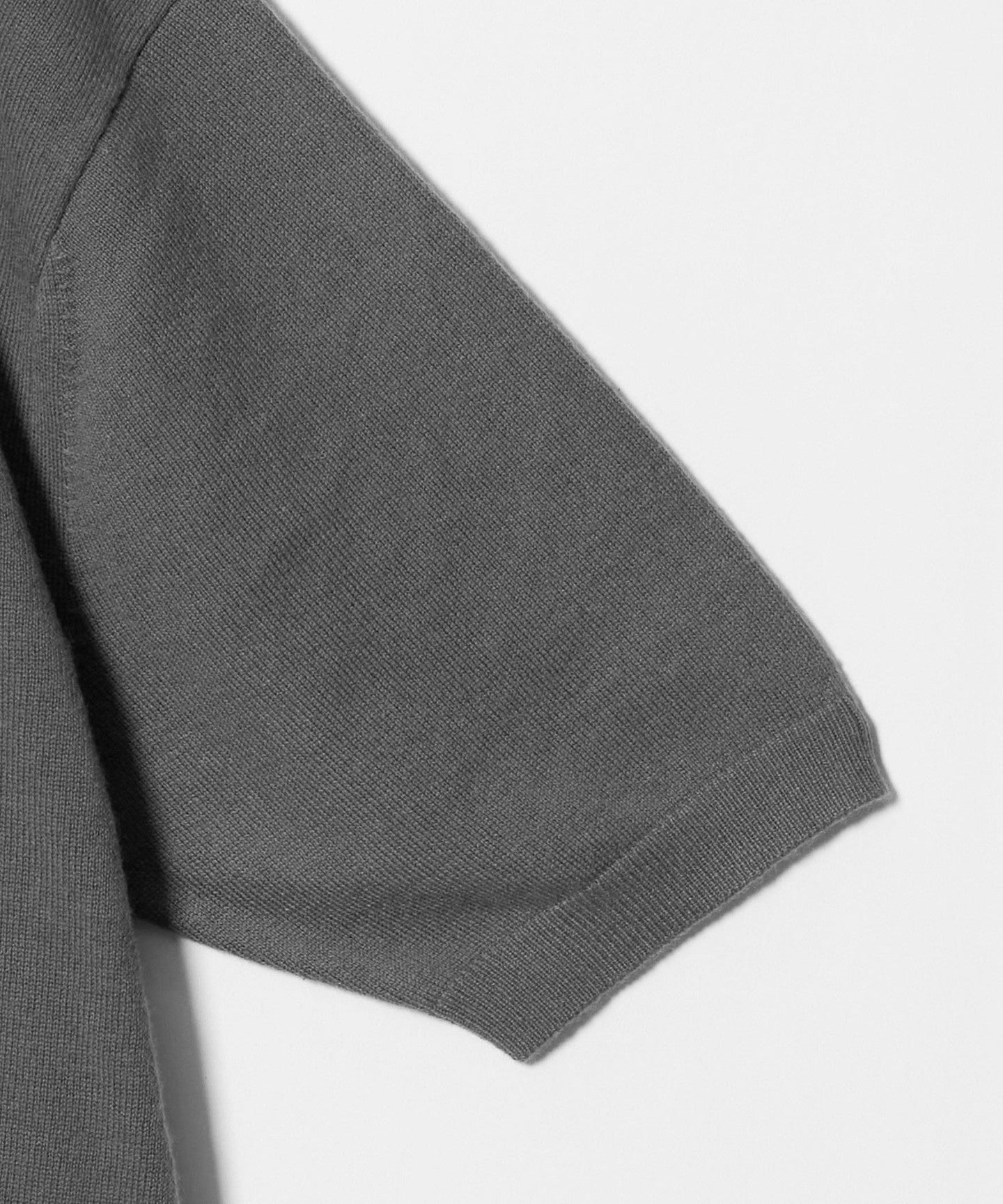 60181910002-d03.jpg
