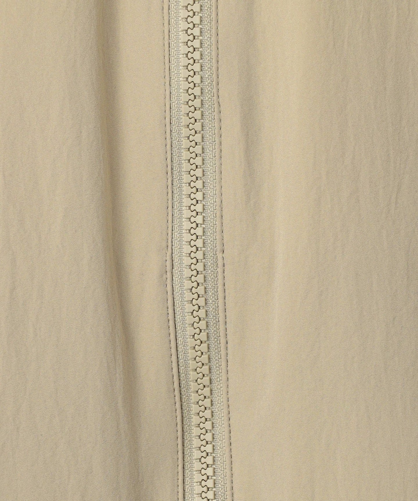 60256990046-d20.jpg