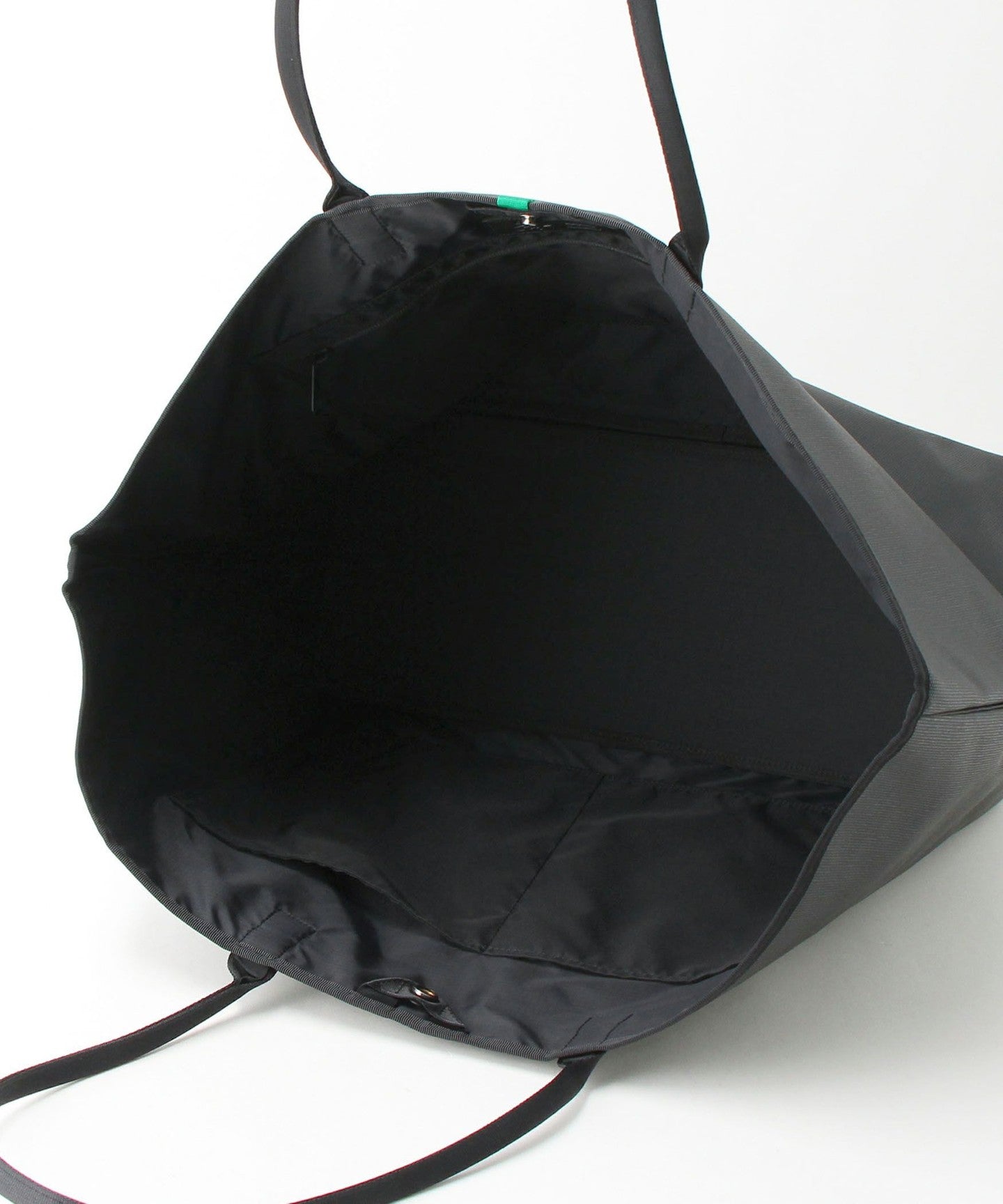 60325990042-d06.jpg