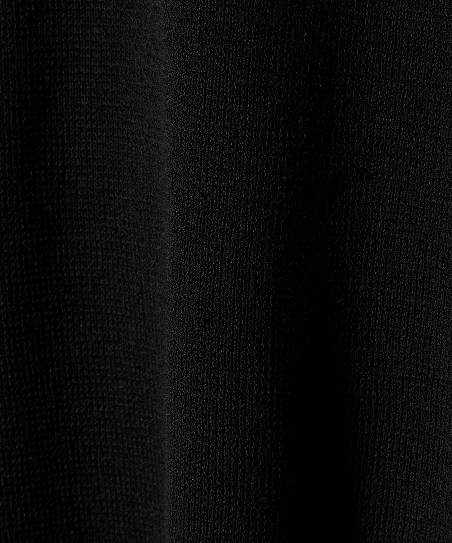 61136000008-d14.jpg