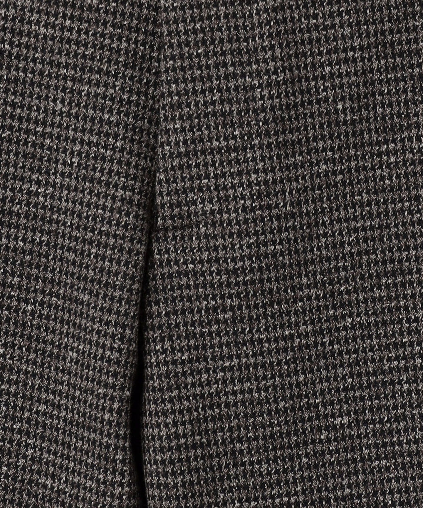 61146990390-d12.jpg