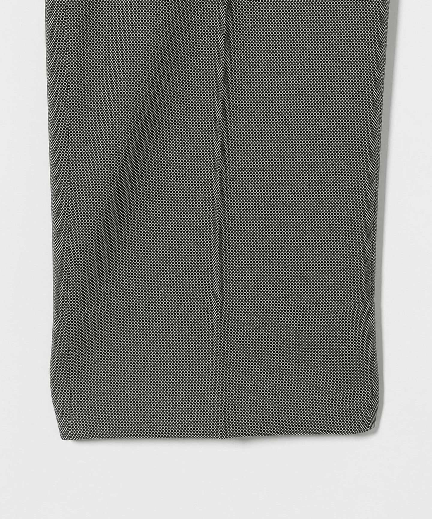 61146990425-d07.jpg