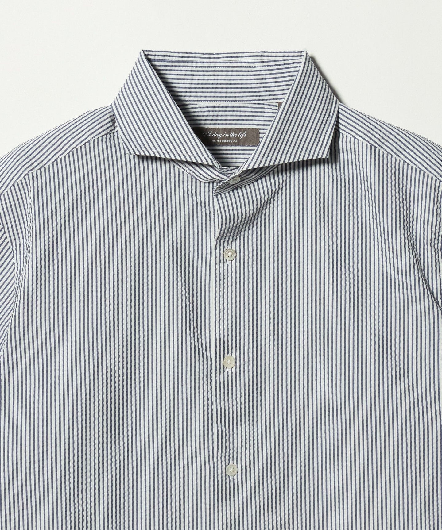 61166000002-d02.jpg