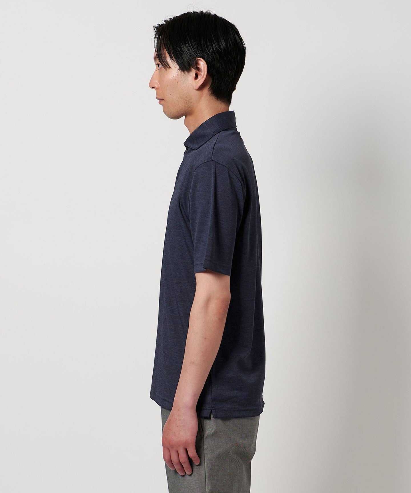 61176990102-d05.jpg