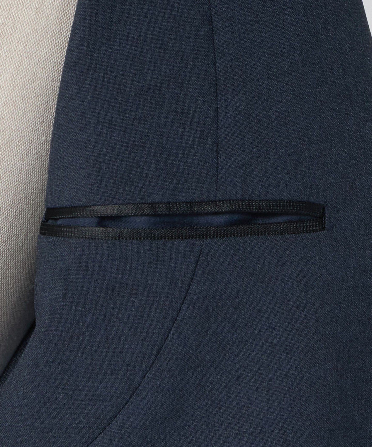 61226000005-d04.jpg