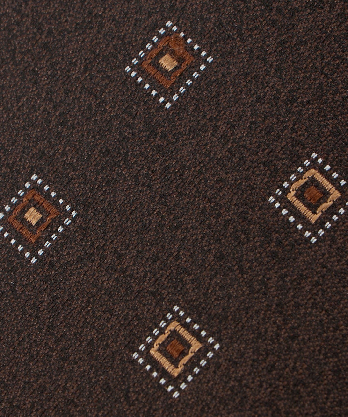61346000010-d03.jpg