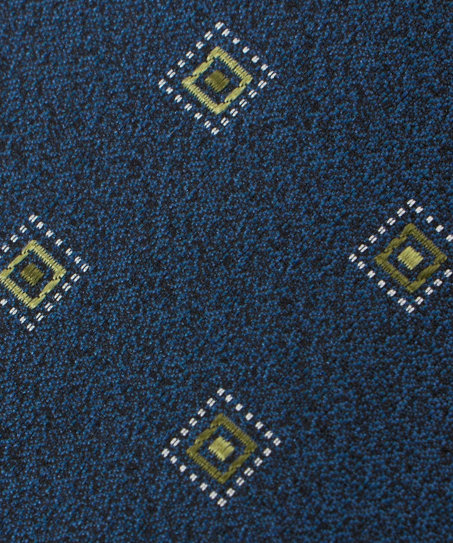 61346000010-d07.jpg