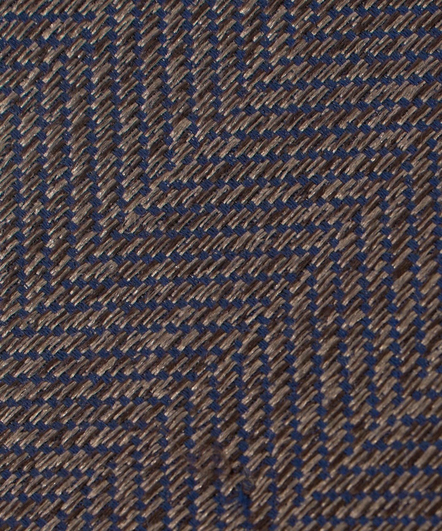 61346000020-d05.jpg