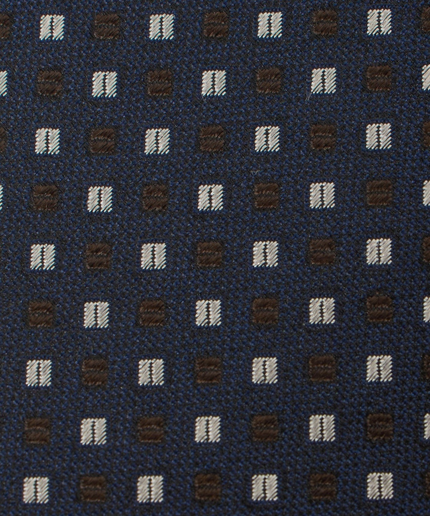 61346000024-d07.jpg
