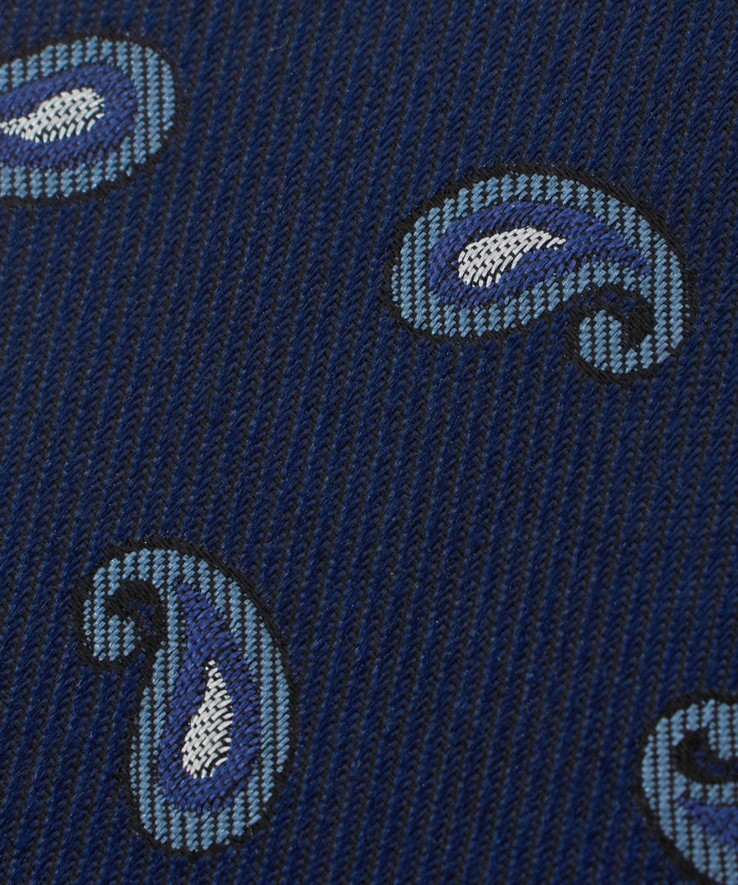 61346000028-d03.jpg