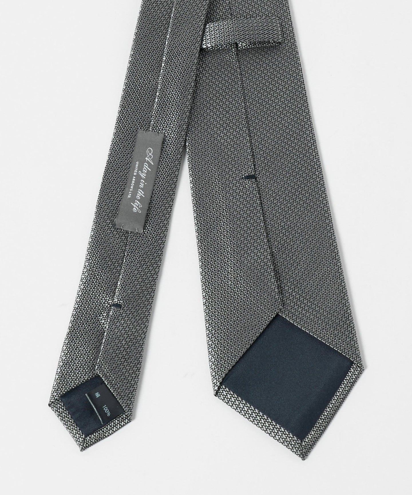 61346000042-d02.jpg
