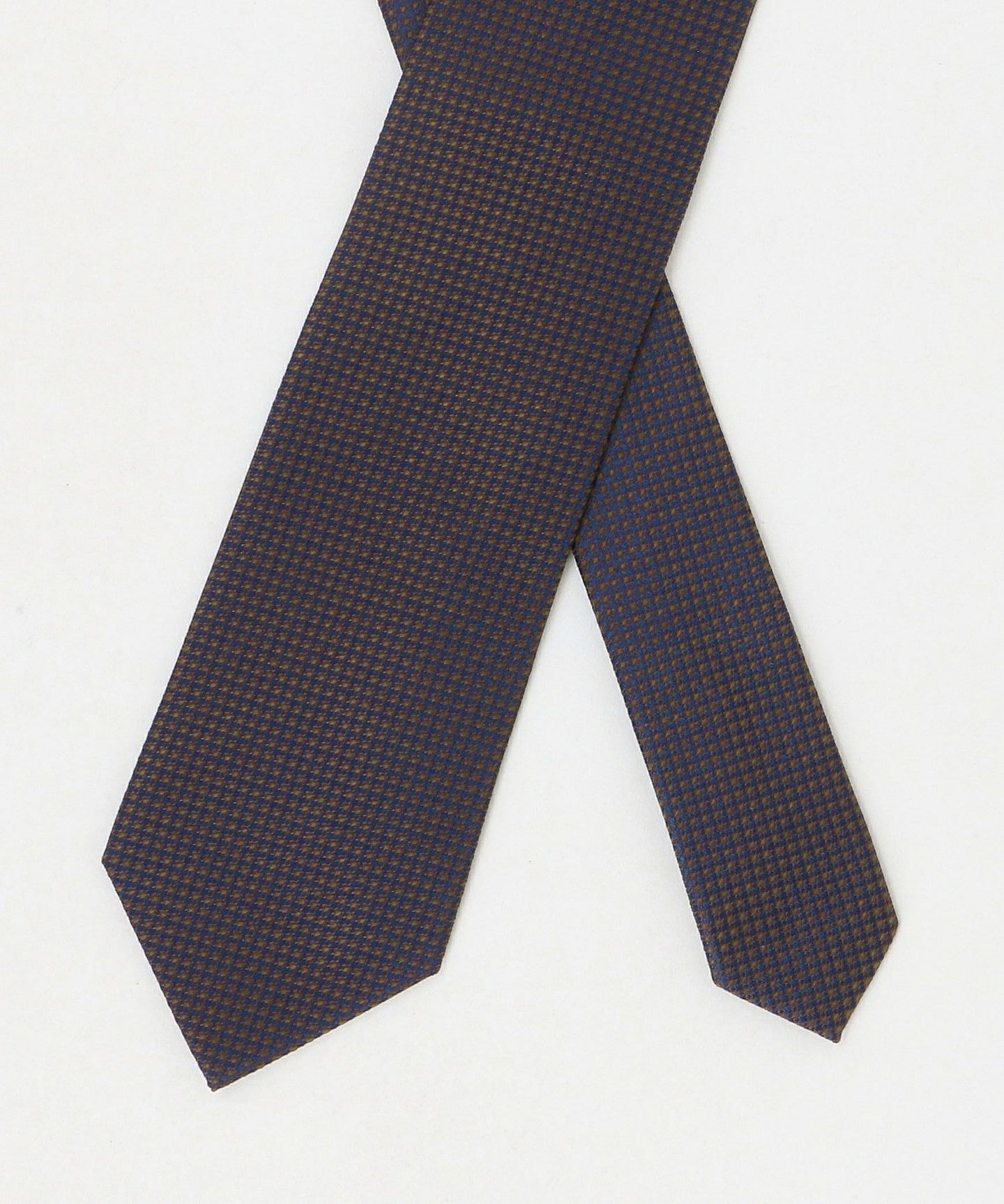 61346000044-d10.jpg