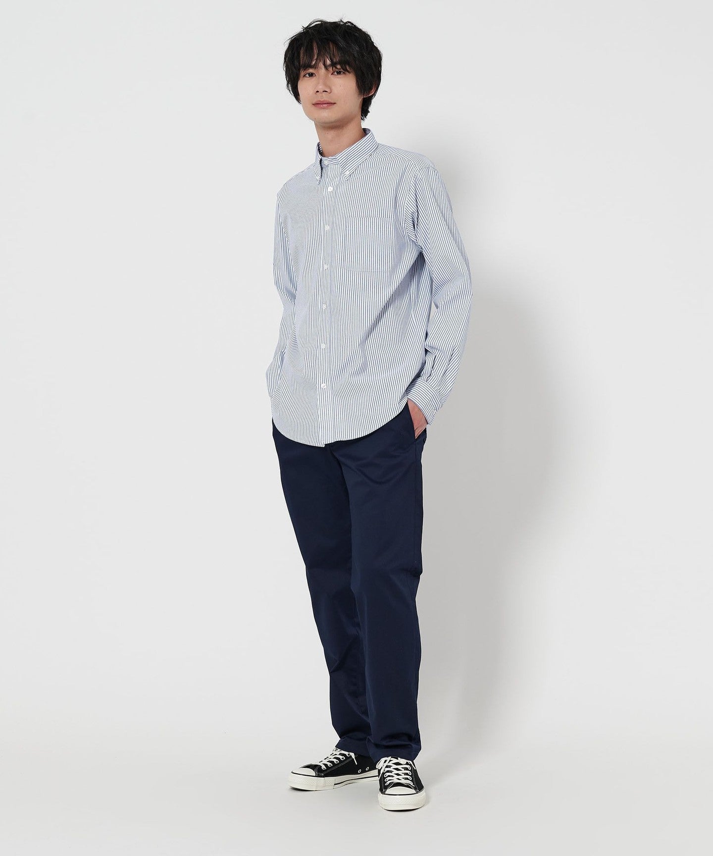 62116990844-d02.jpg