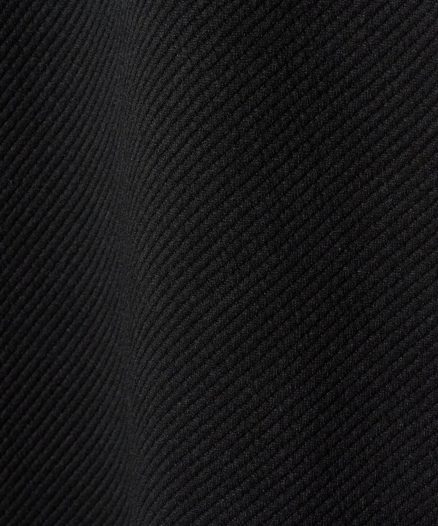 62126000063-d12.jpg
