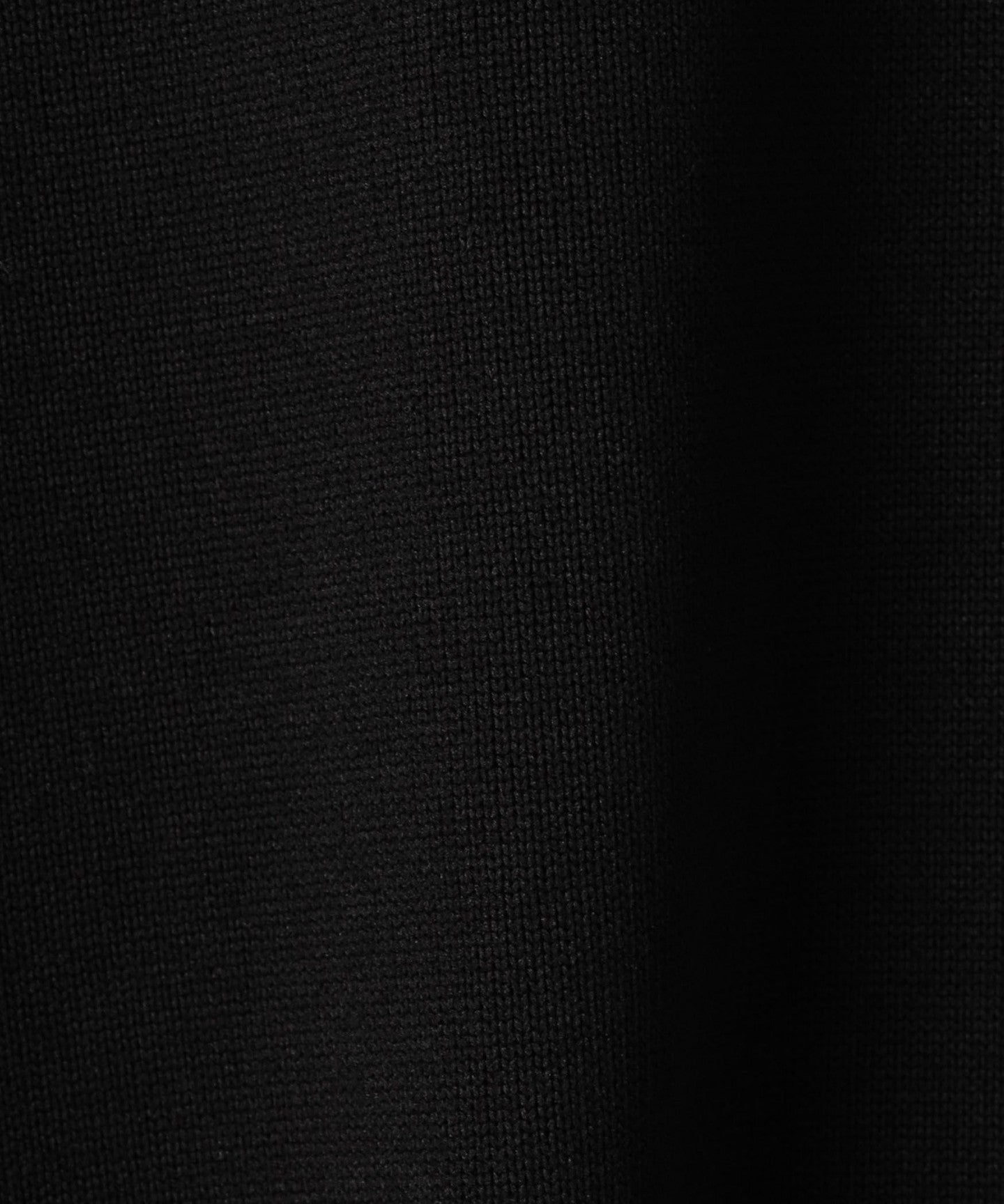62126990884-d14.jpg