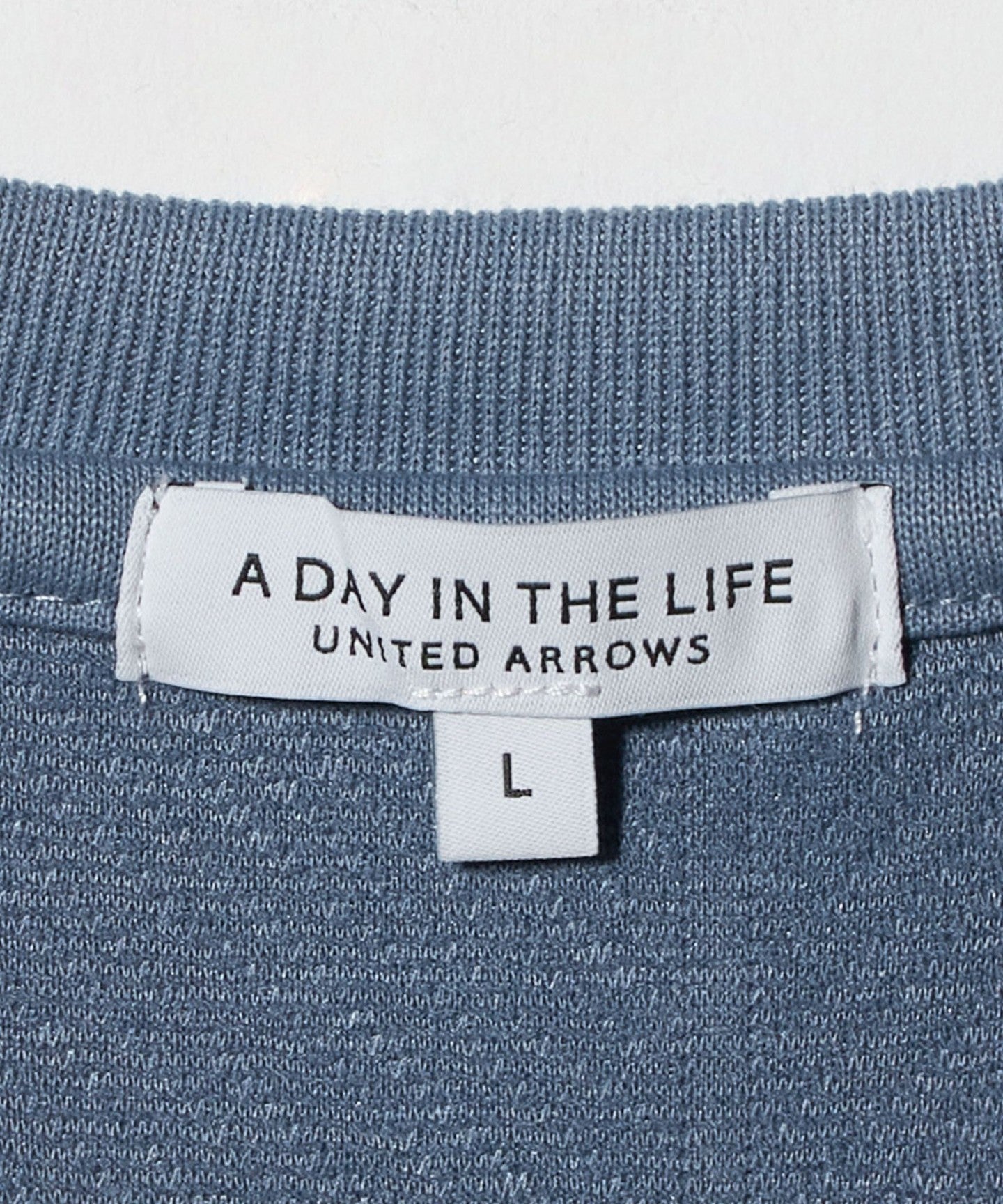 62176000039-d17.jpg