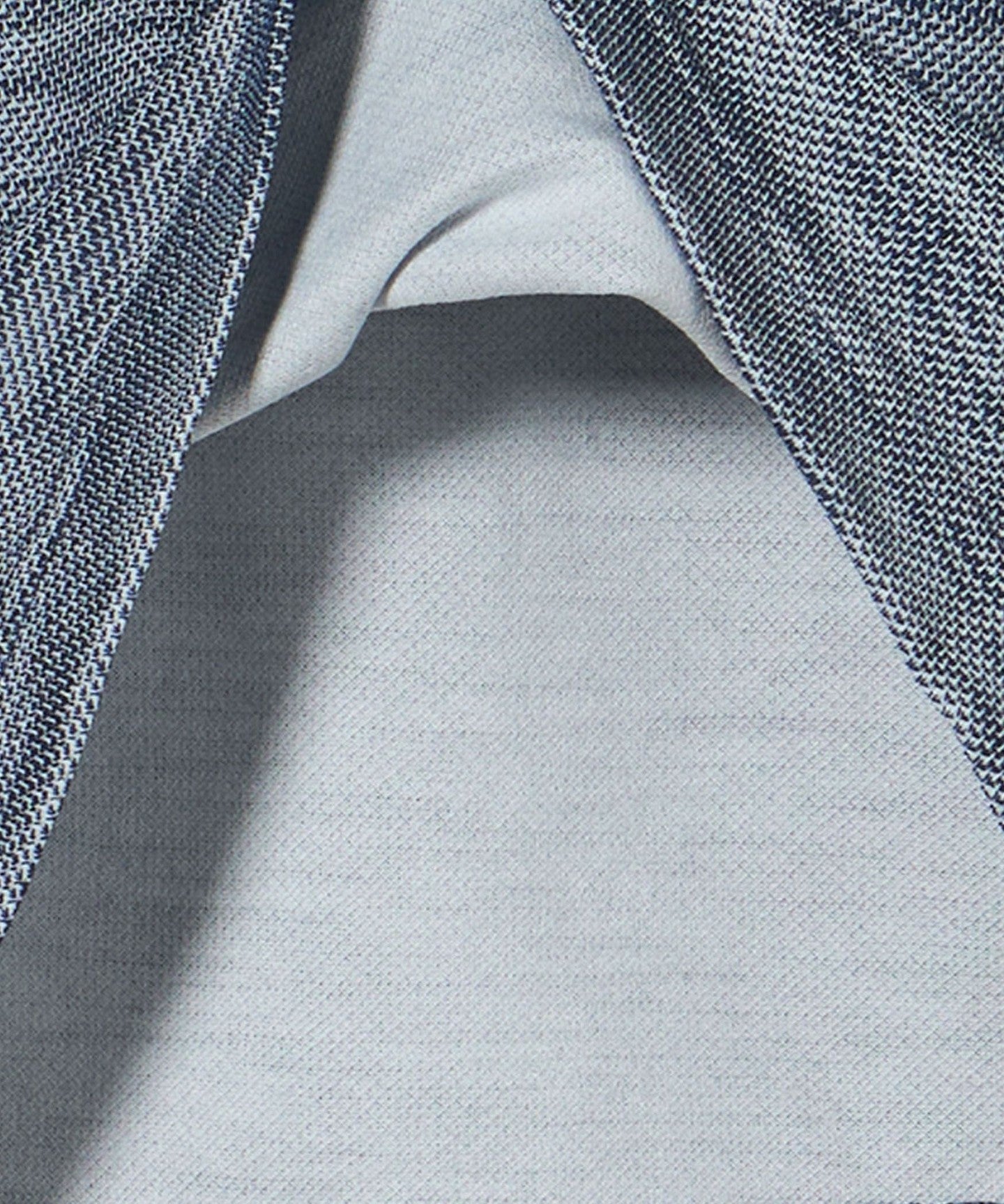 62176991609-d12.jpg