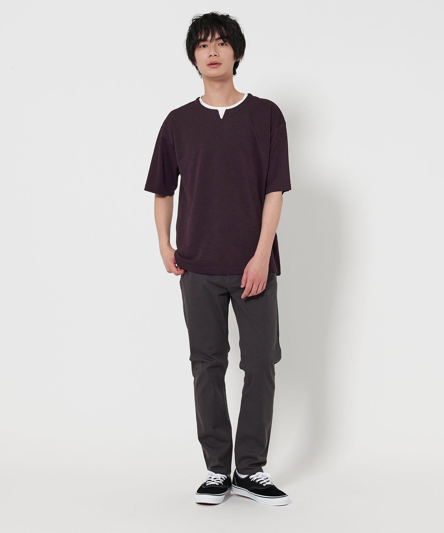 62176991613-d05.jpg