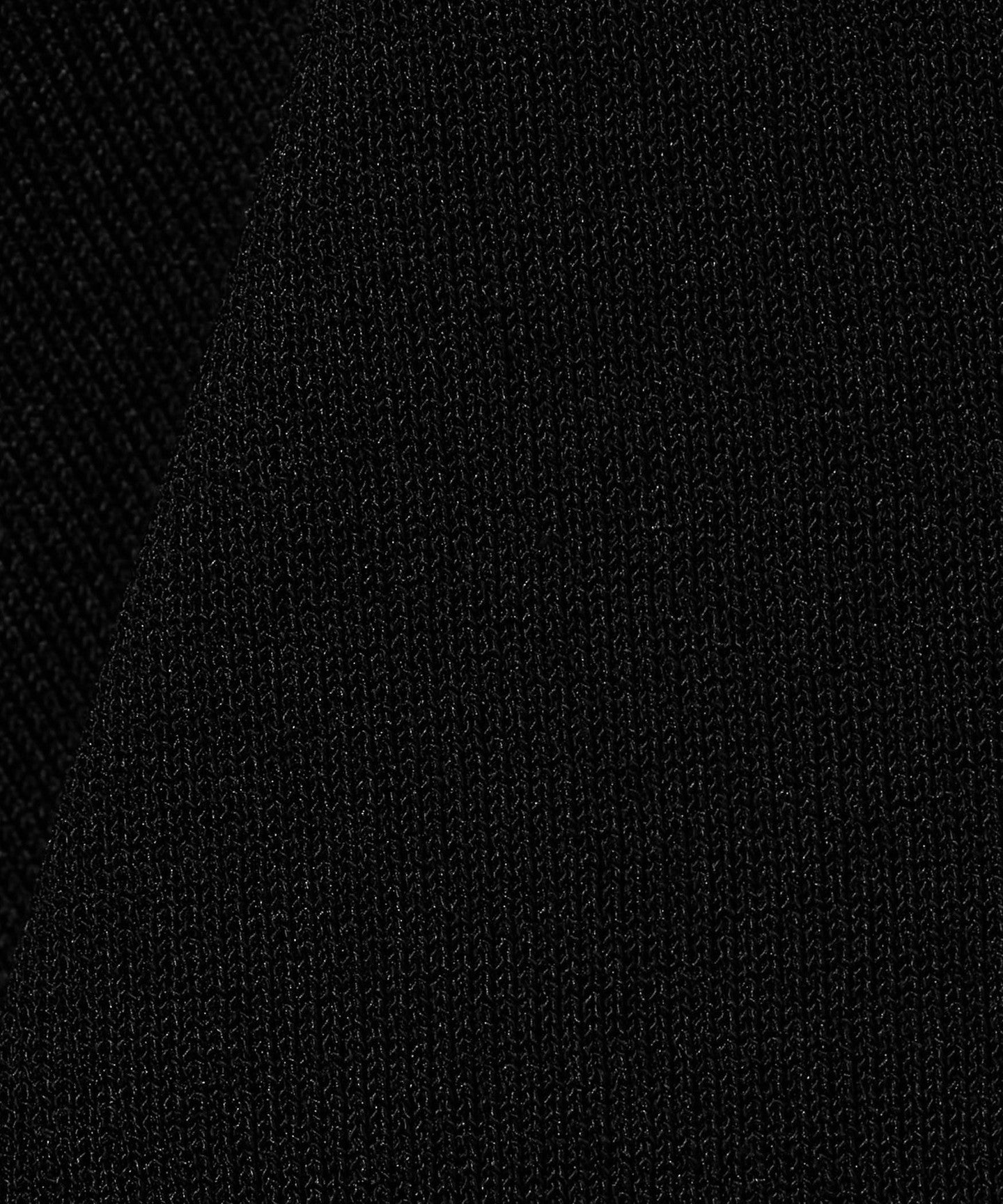 62186990097-d13.jpg