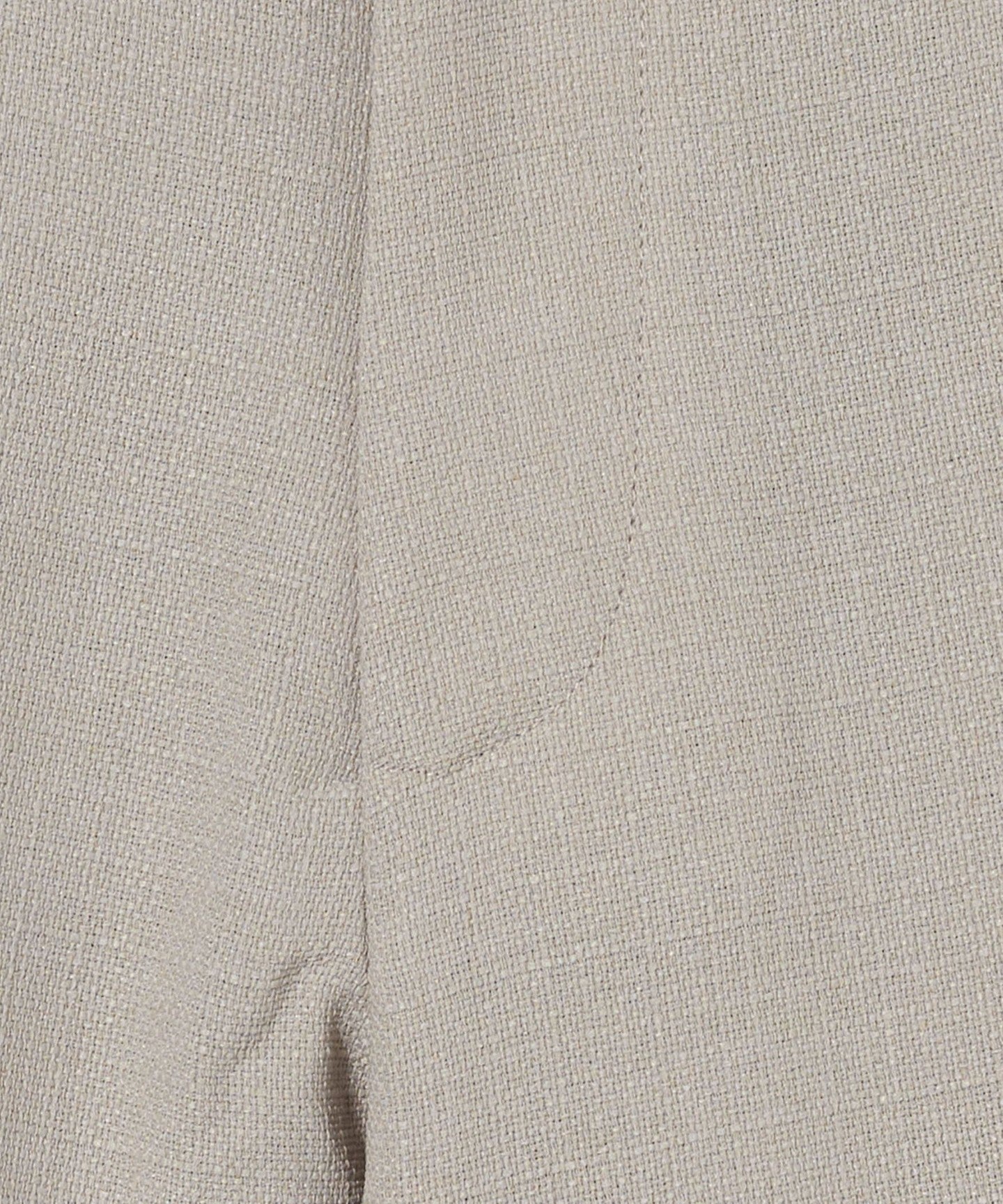 62196990543-d07.jpg