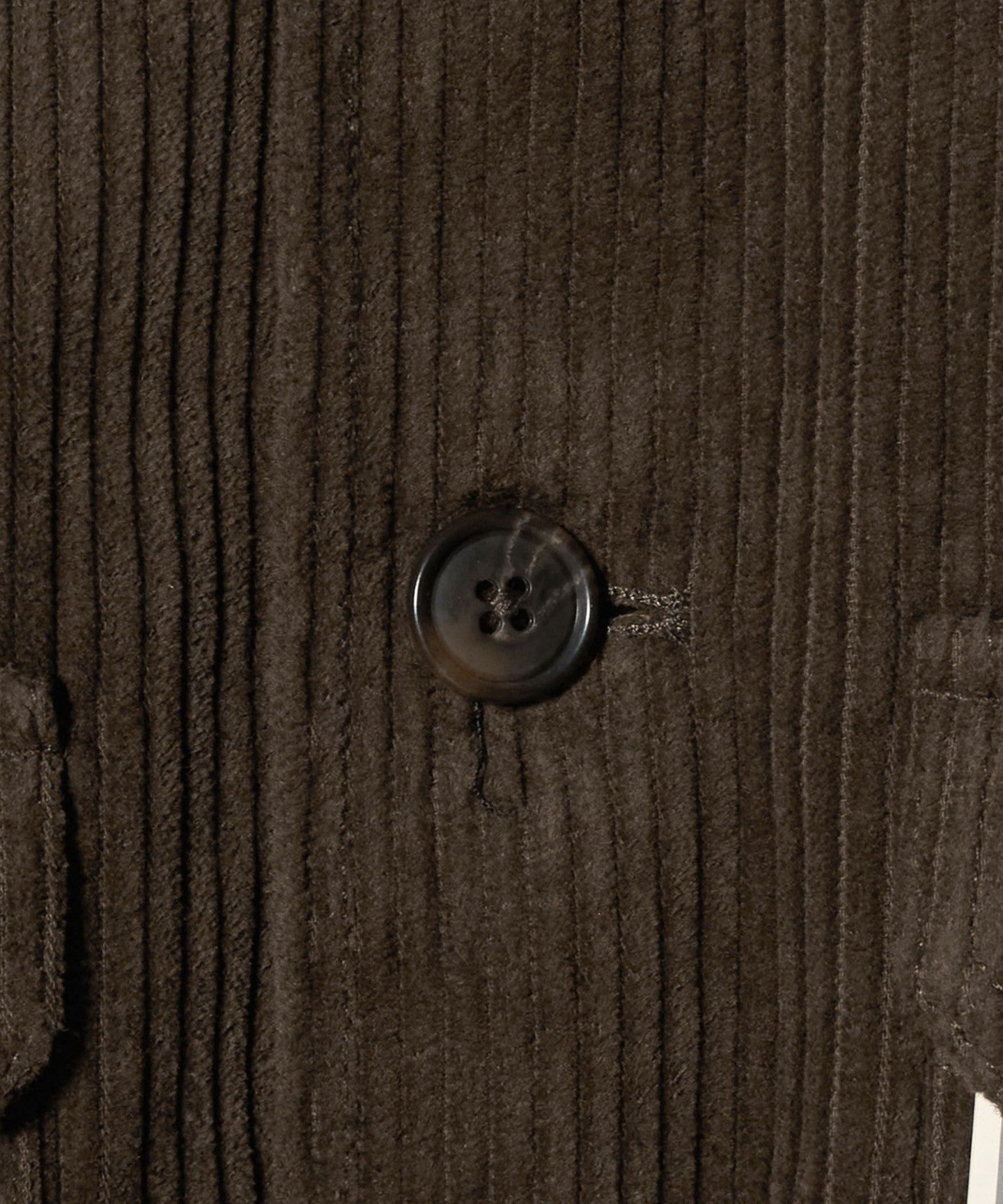 62256000008-d18.jpg