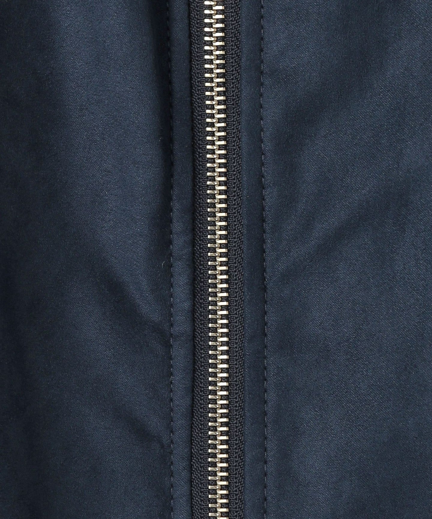62256990810-d19.jpg