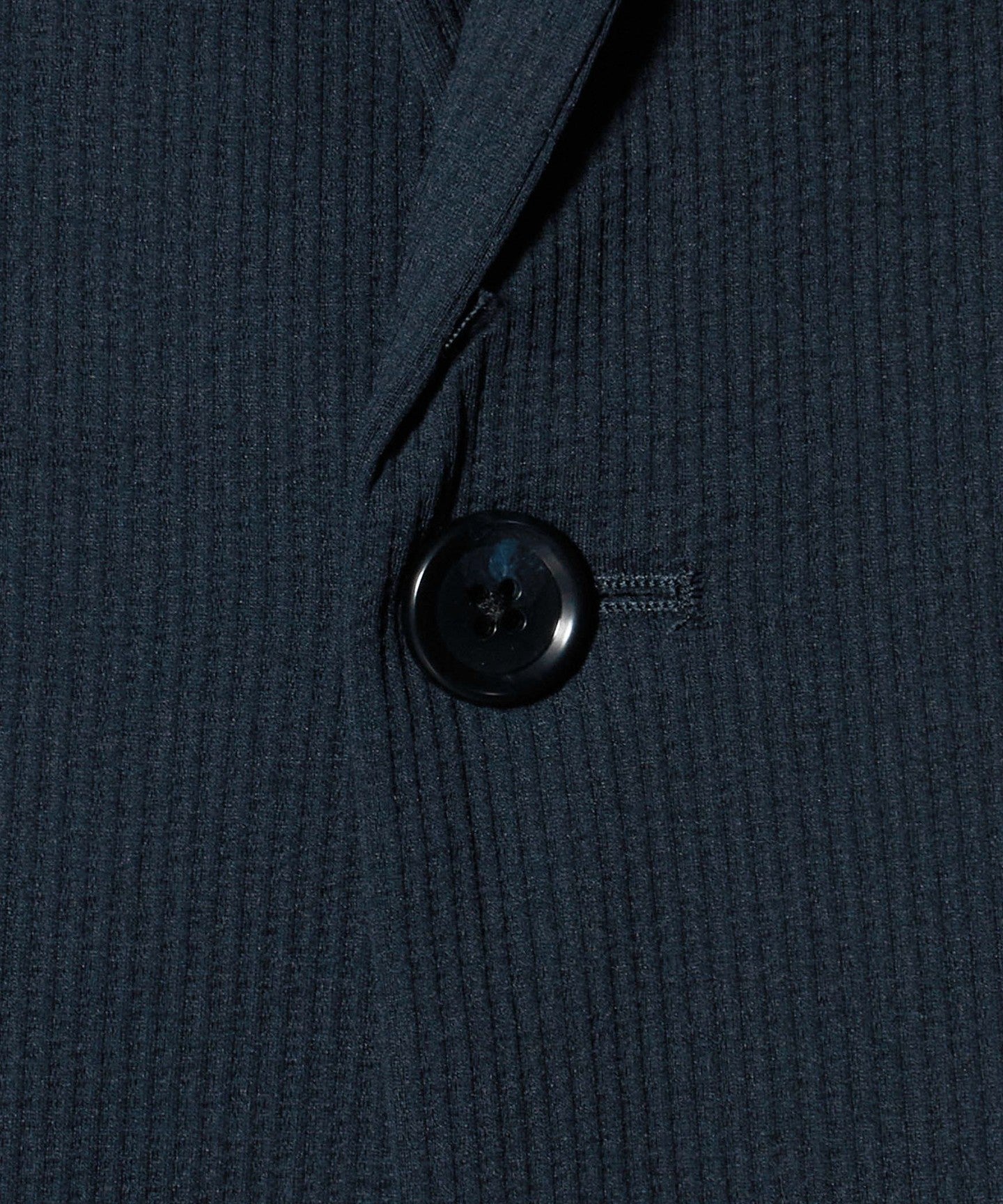 62276000015-d05.jpg