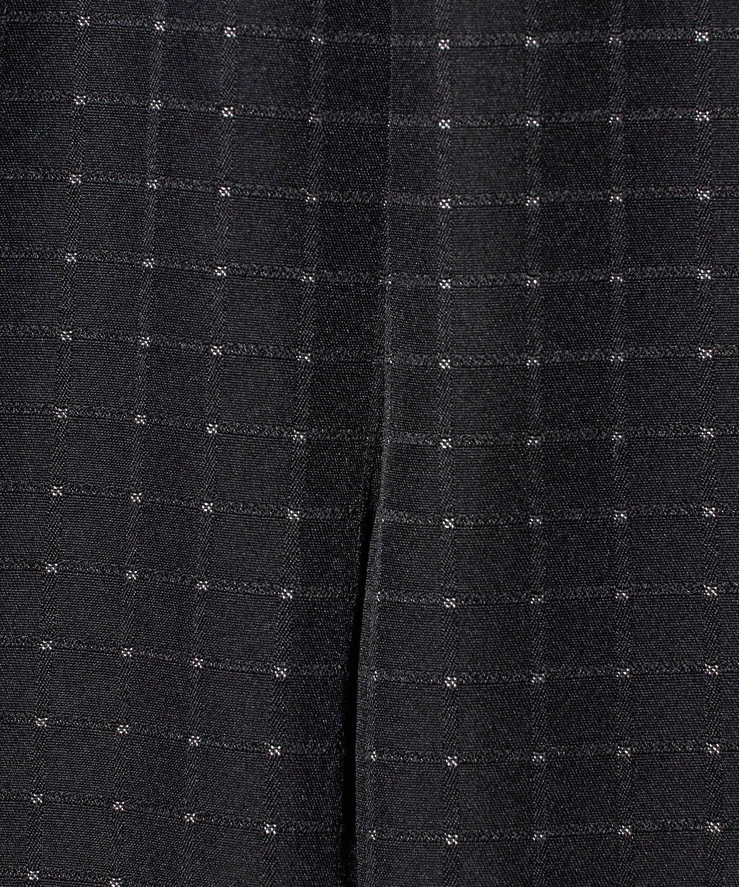 63146990383-d12.jpg