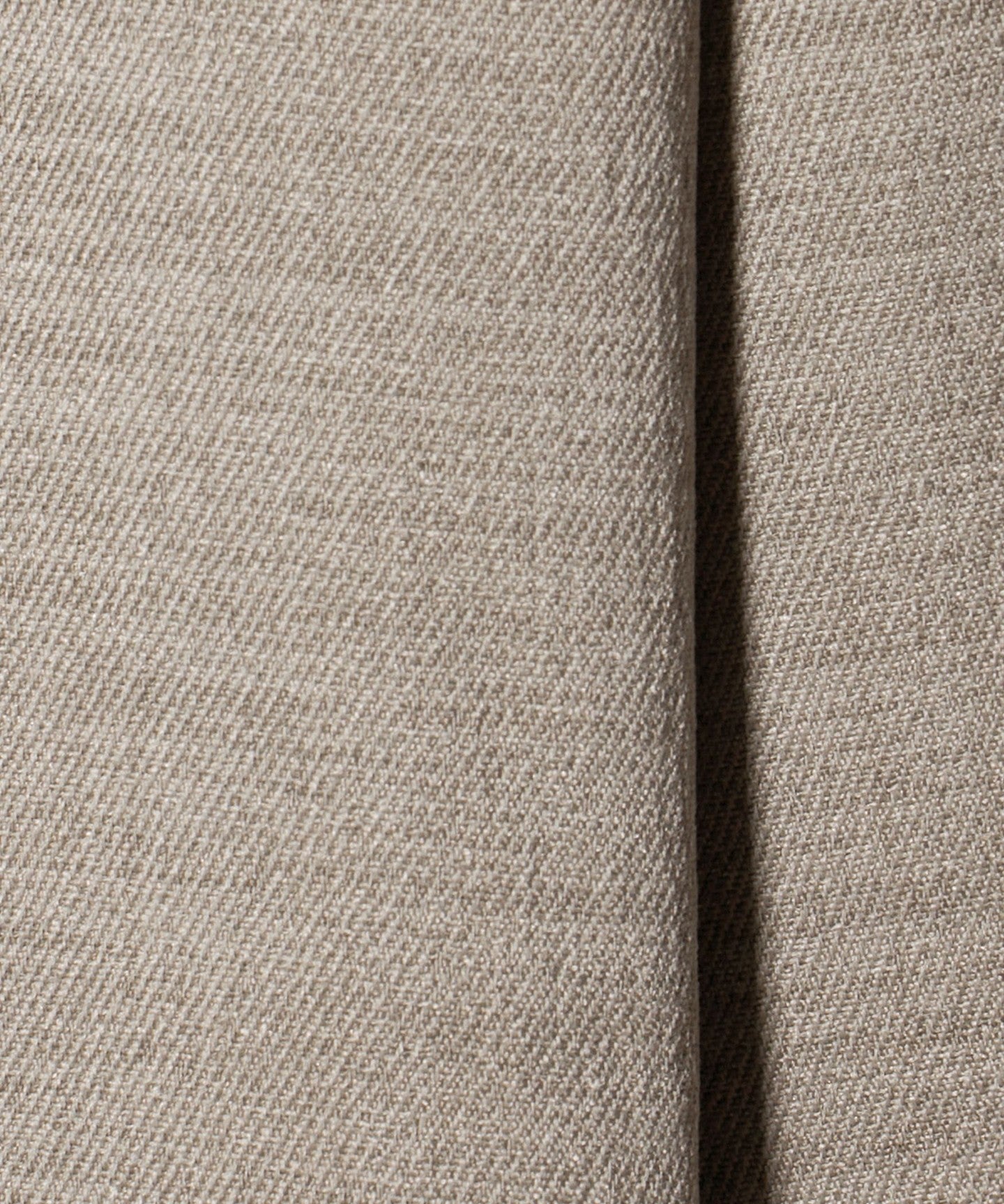63226000032-d16.jpg