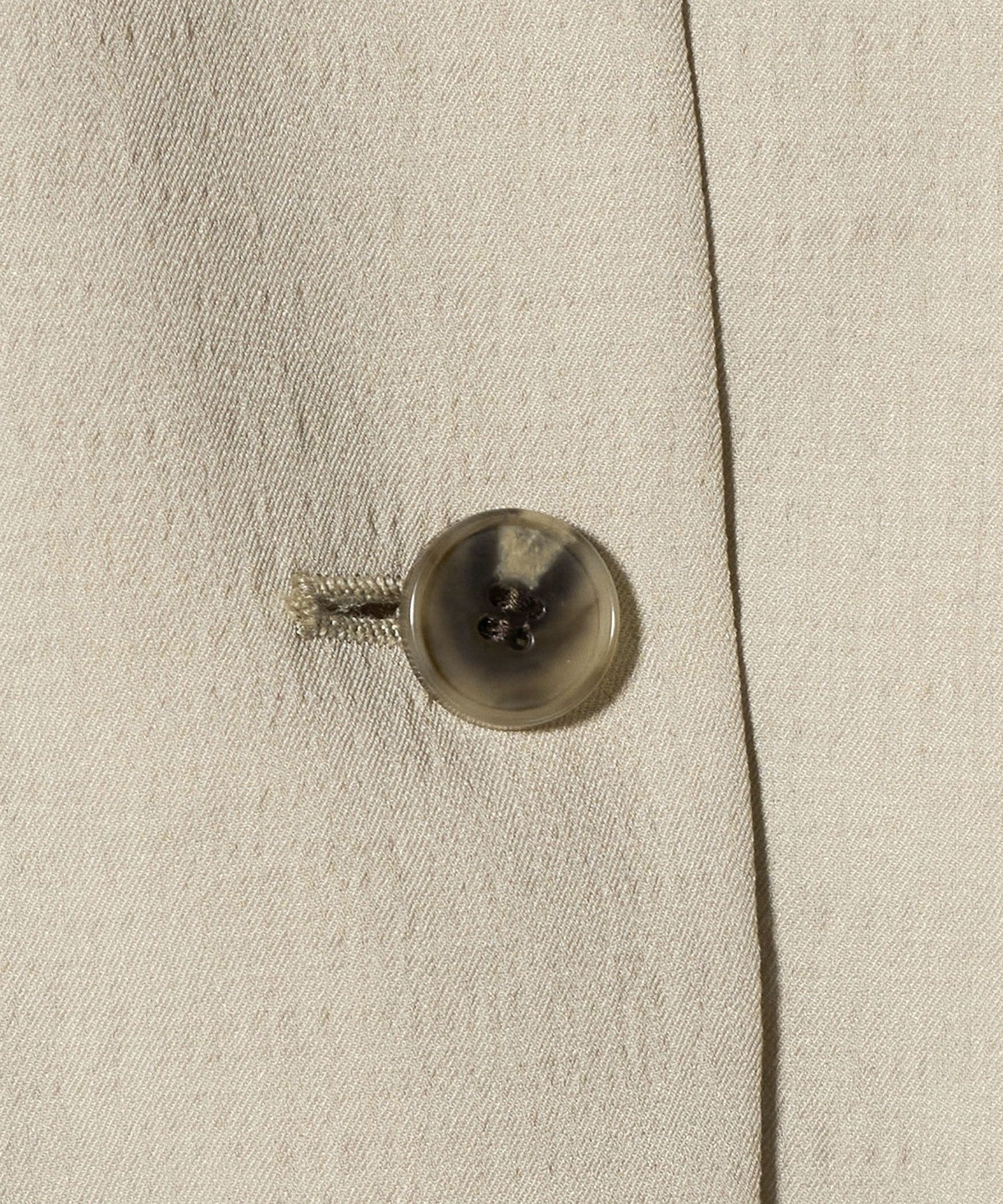 63226000048-d11.jpg