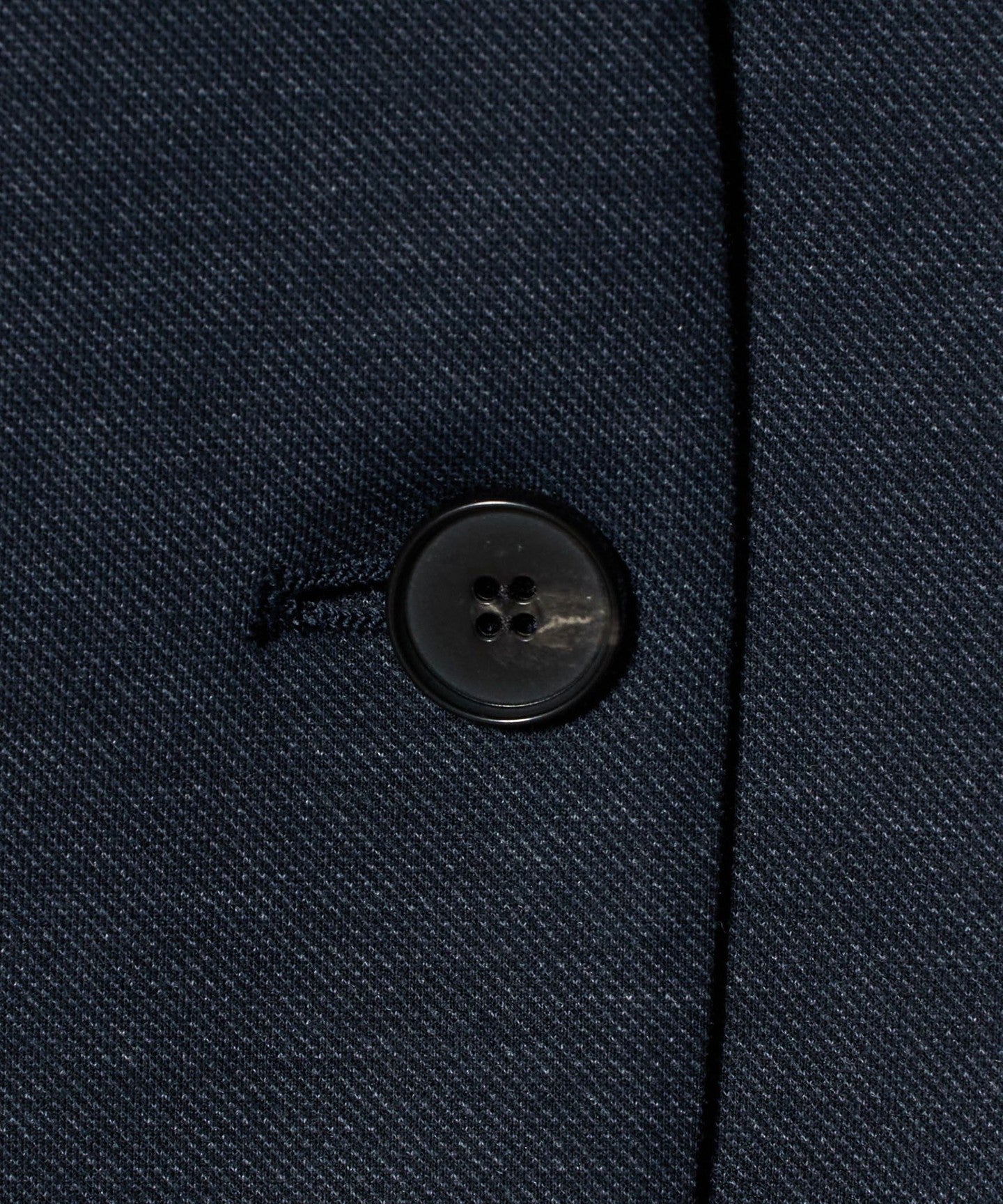 63226990379-d06.jpg