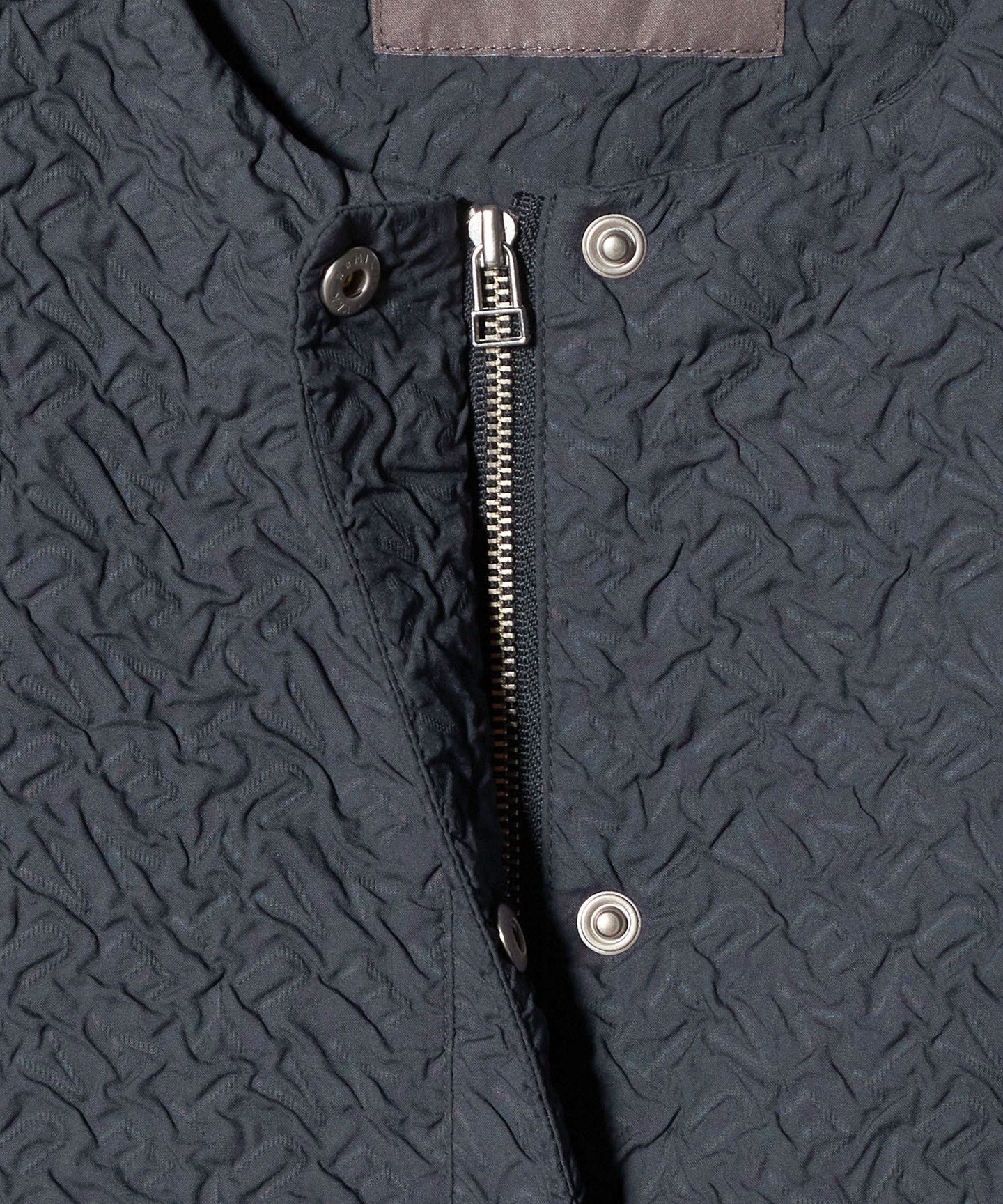 63256000005-d05.jpg