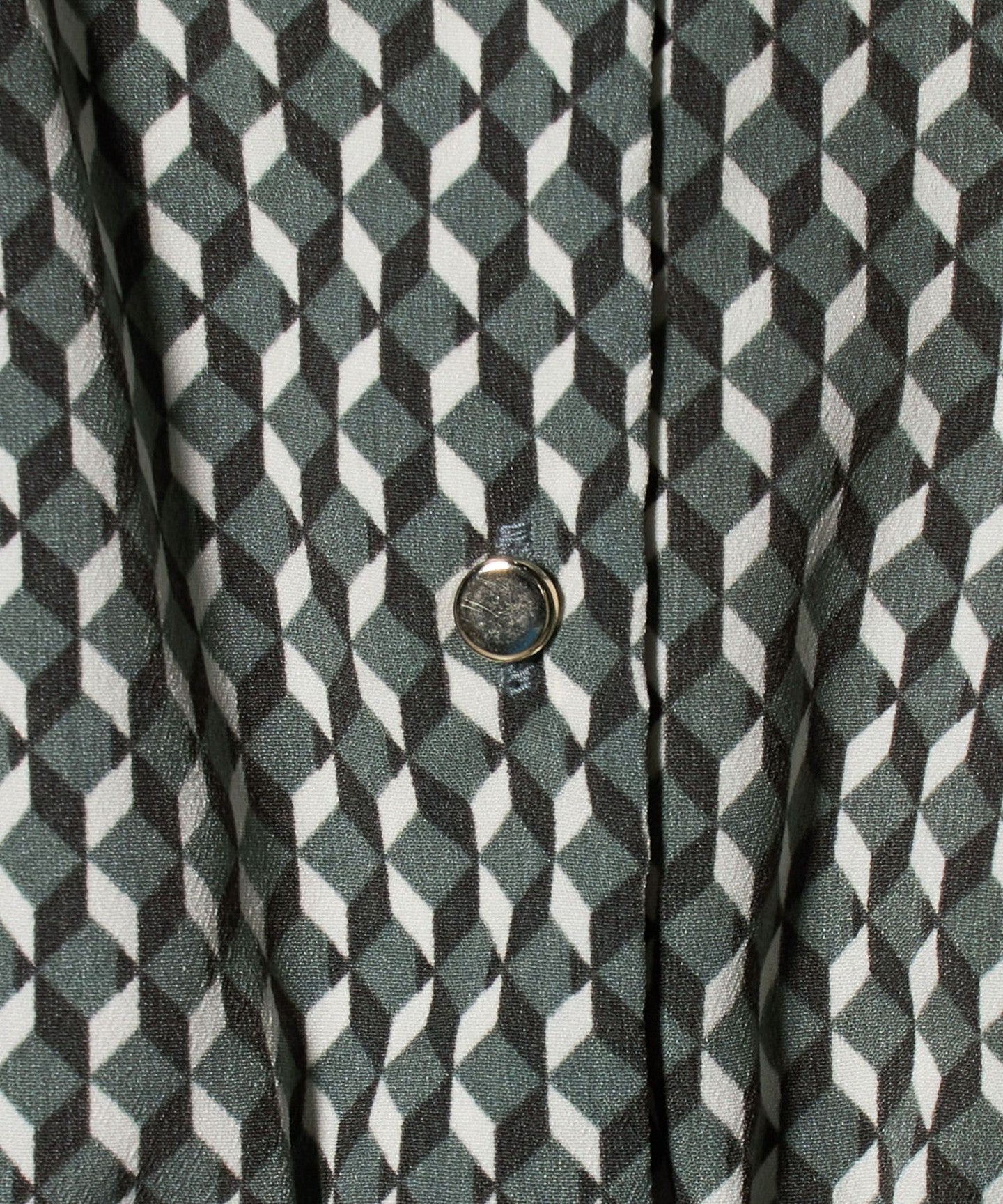 63266990539-d05.jpg