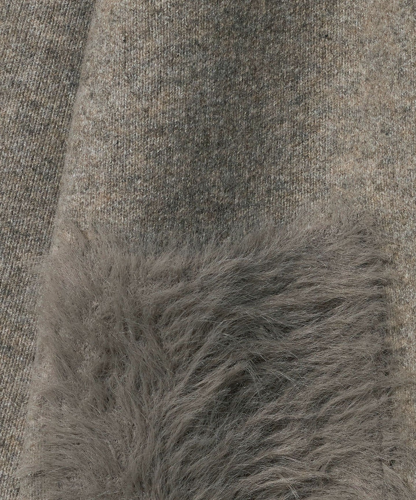 63286990338-d08.jpg