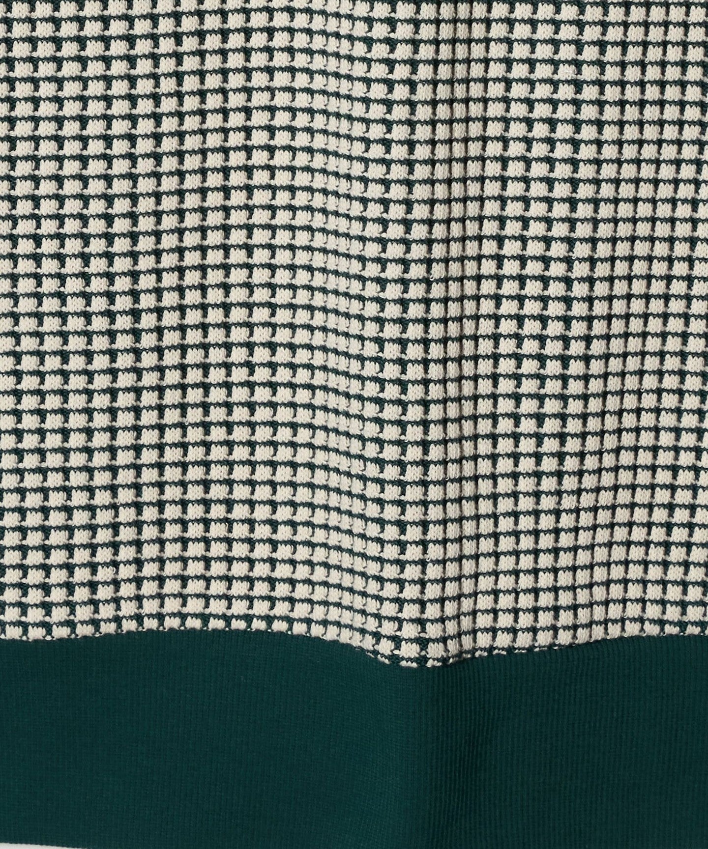 64126000046-d10.jpg