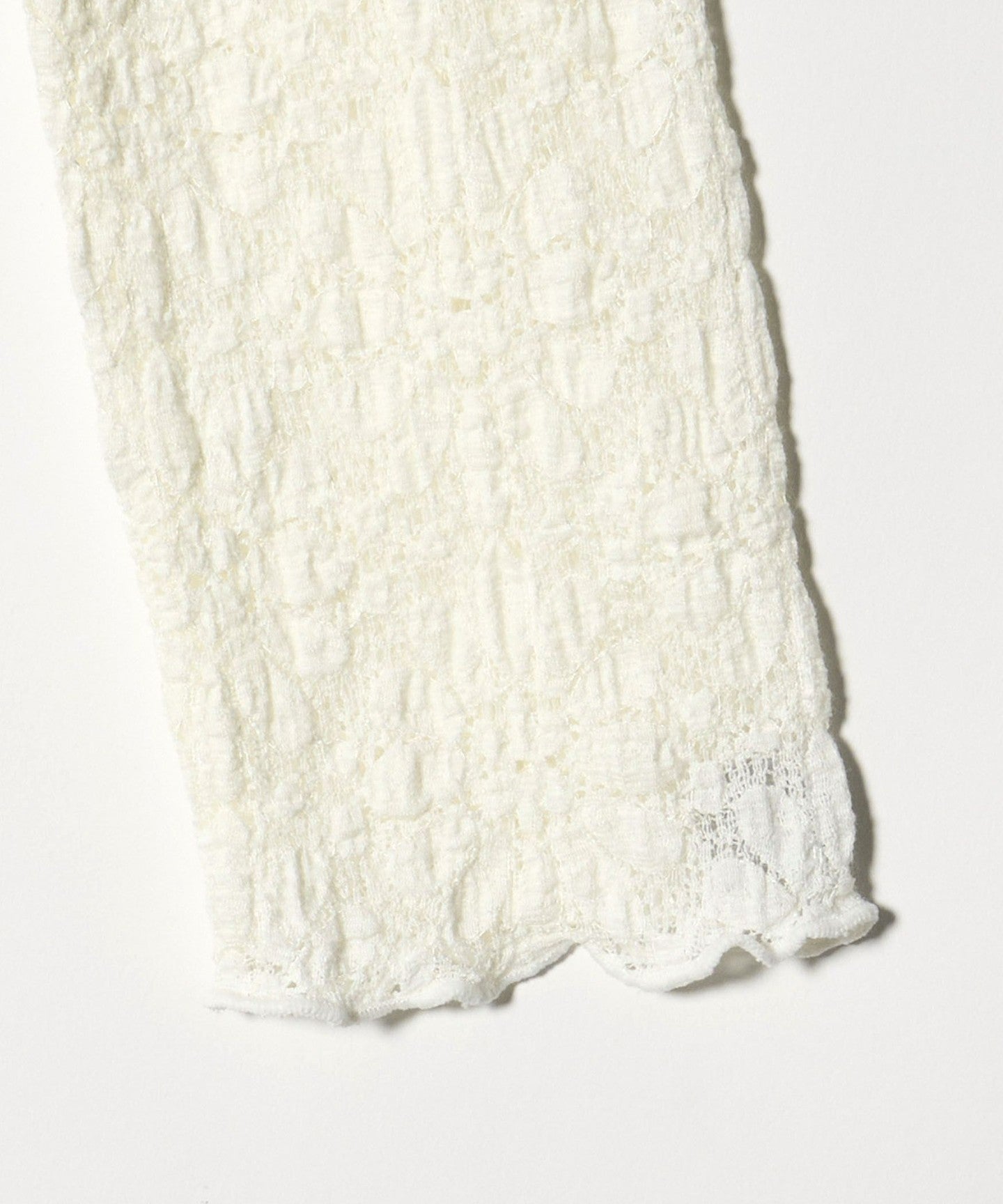 64126000049-d10.jpg