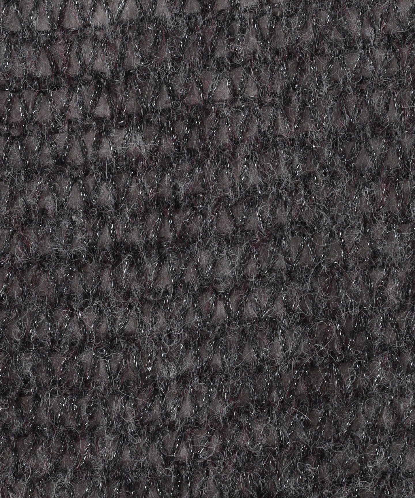 64136990453-d04.jpg