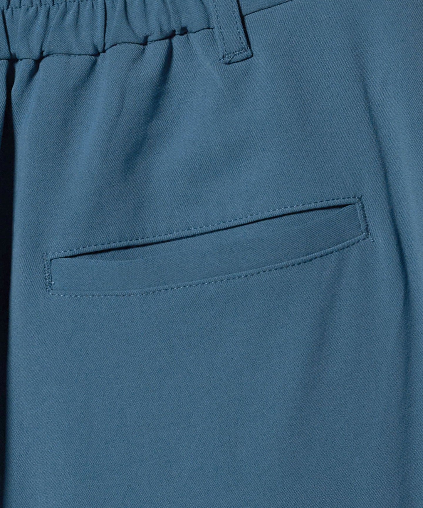 64146990383-d04.jpg