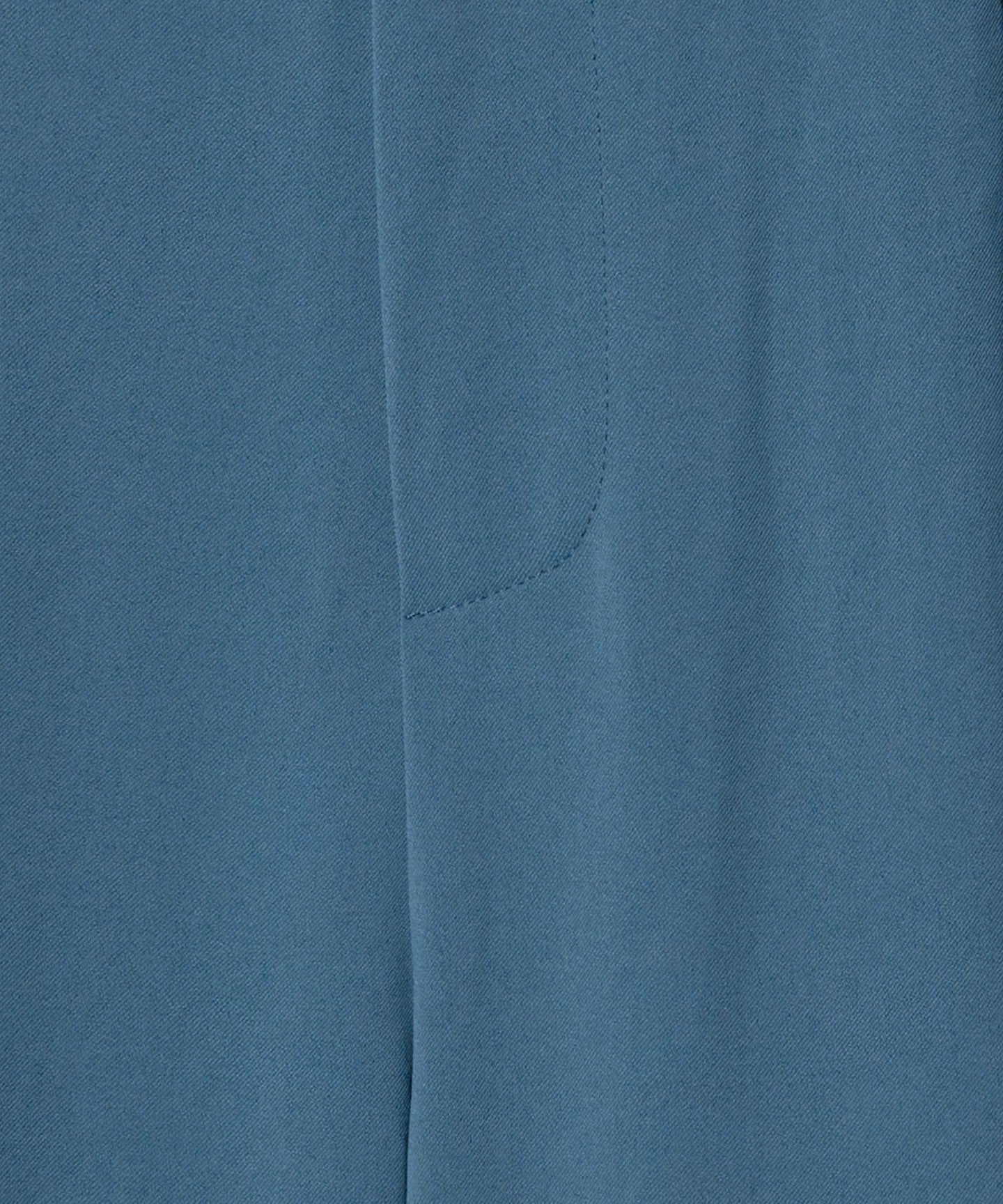 64146990383-d07.jpg