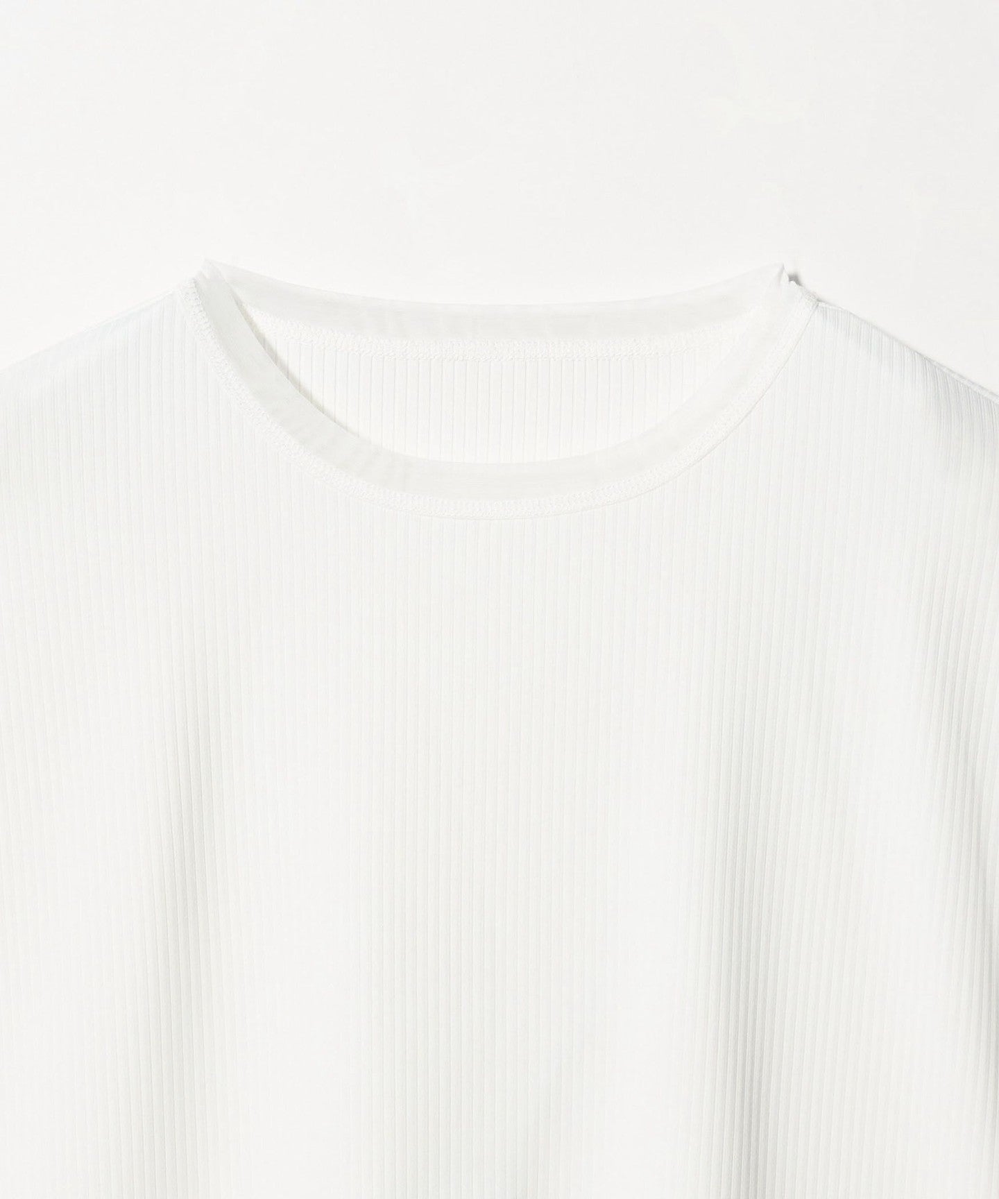 64176000033-d01.jpg