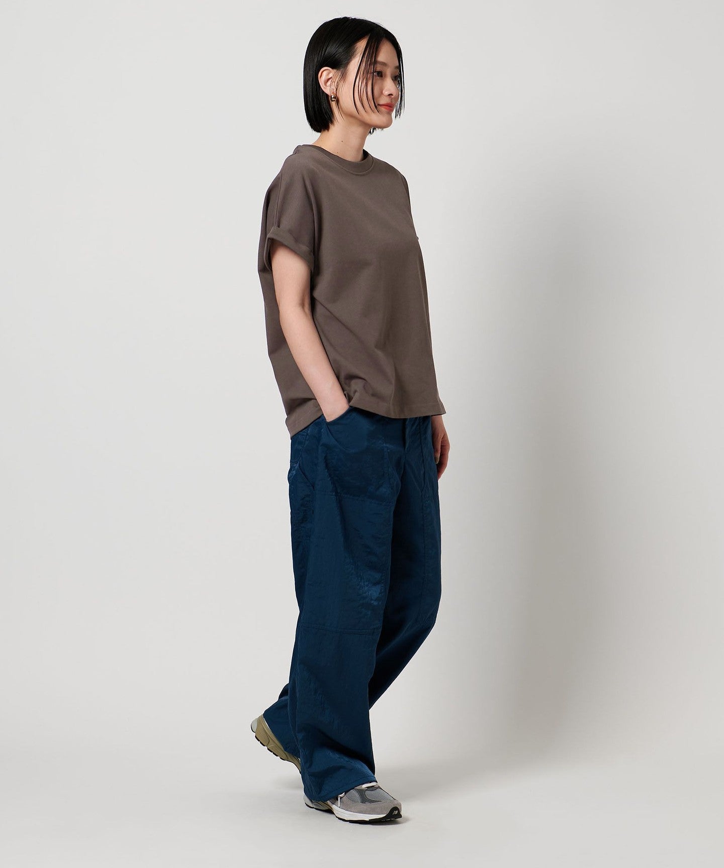 64176990756-d03.jpg