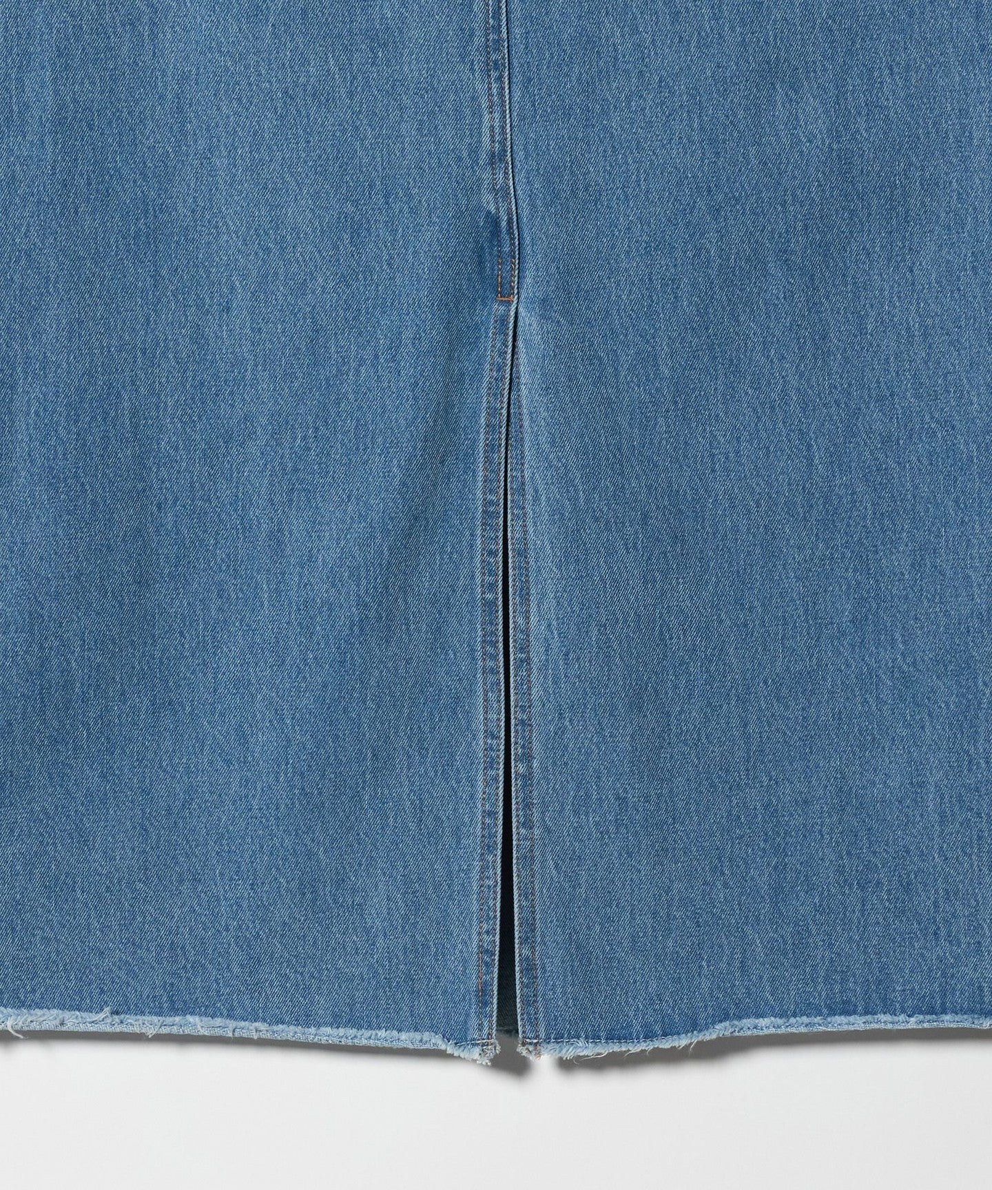 64246000014-d15.jpg