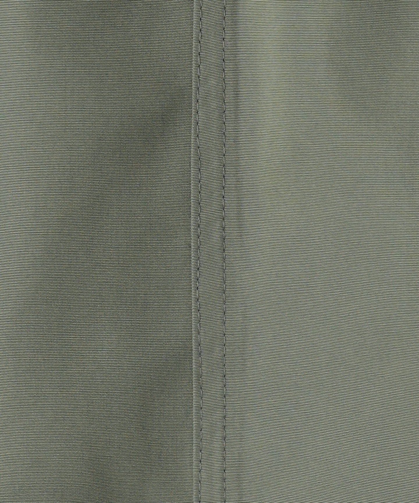 64246990173-d12.jpg