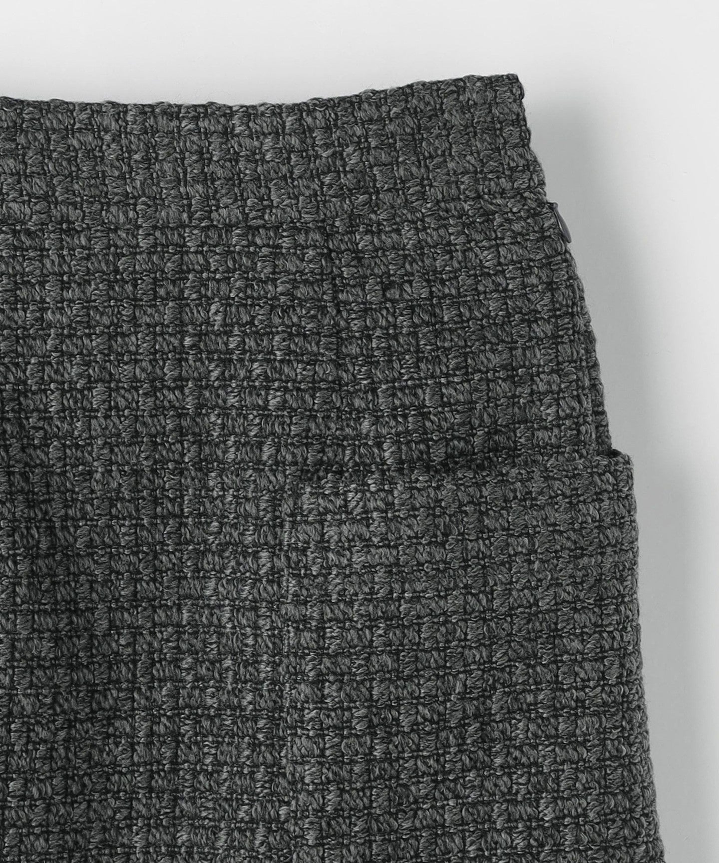 64246990182-d02.jpg