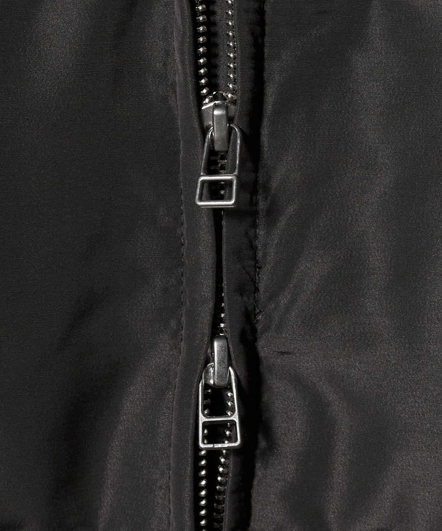 64256000011-d09.jpg
