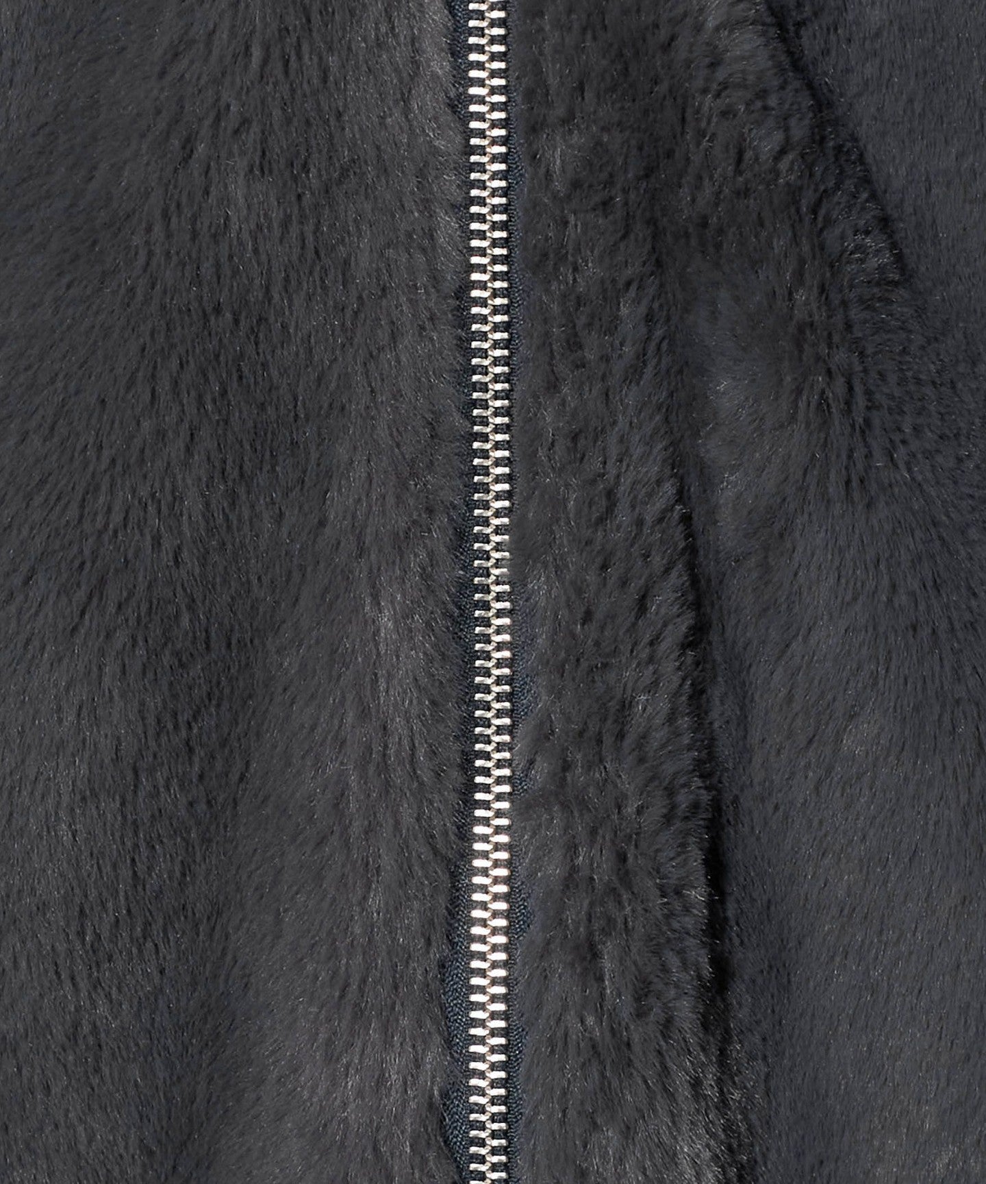 64256000020-d35.jpg